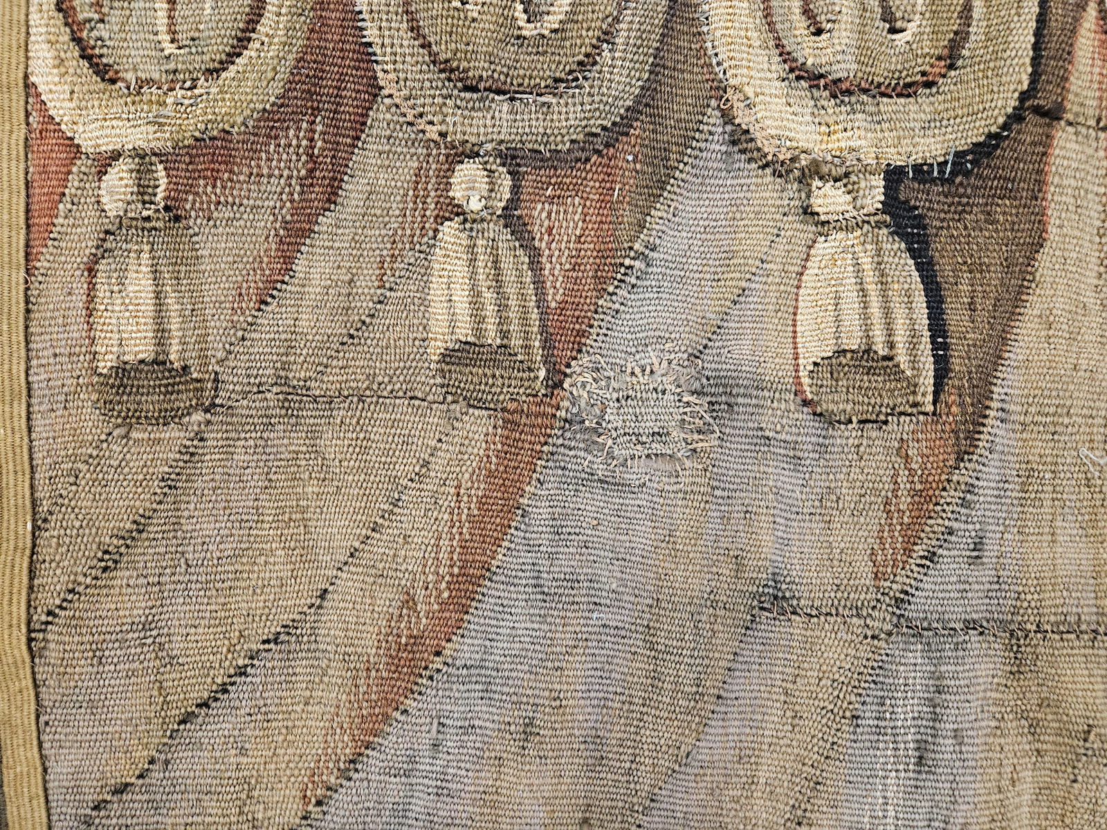 FLEMISH TAPESTRY - 7