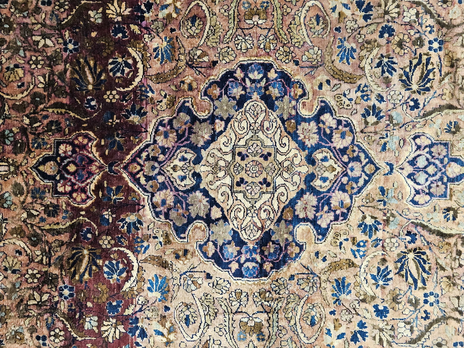 ORIENTAL CARPET - 3