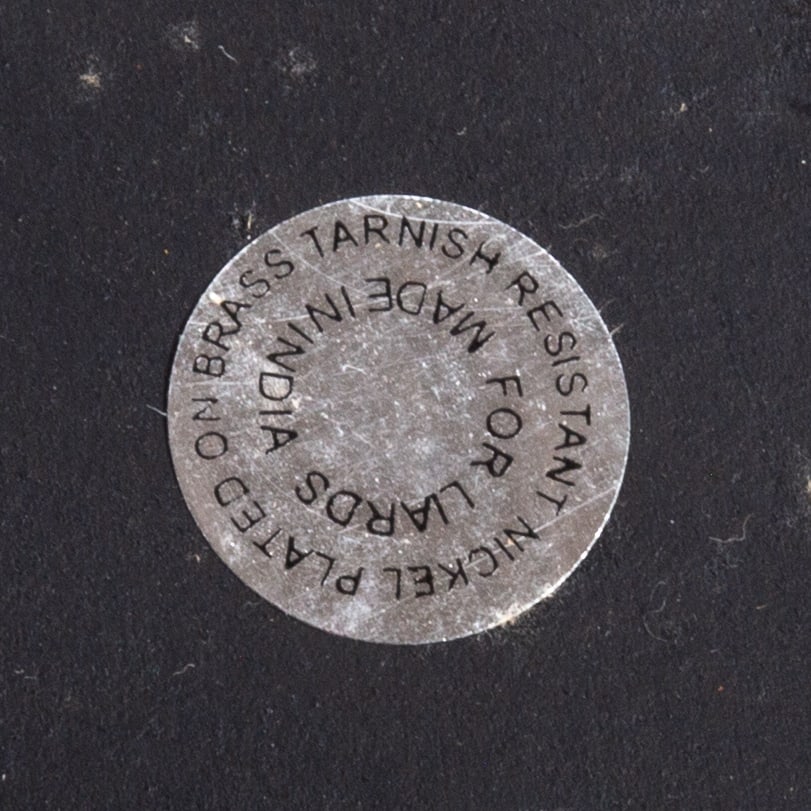 SILVER TONED PLATEAU - 5