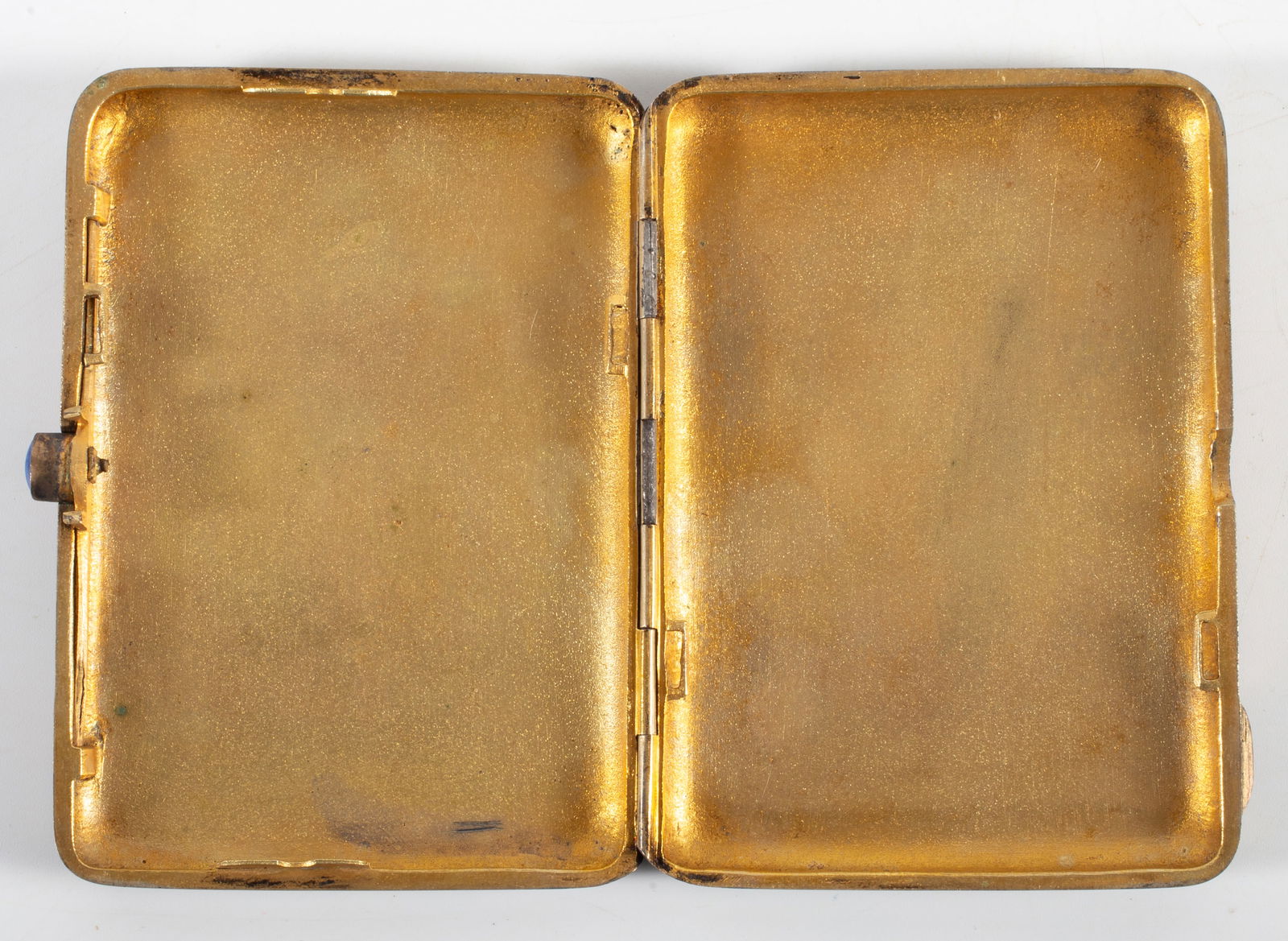 ANTIQUE RUSSIAN ENAMELED BOX - 4