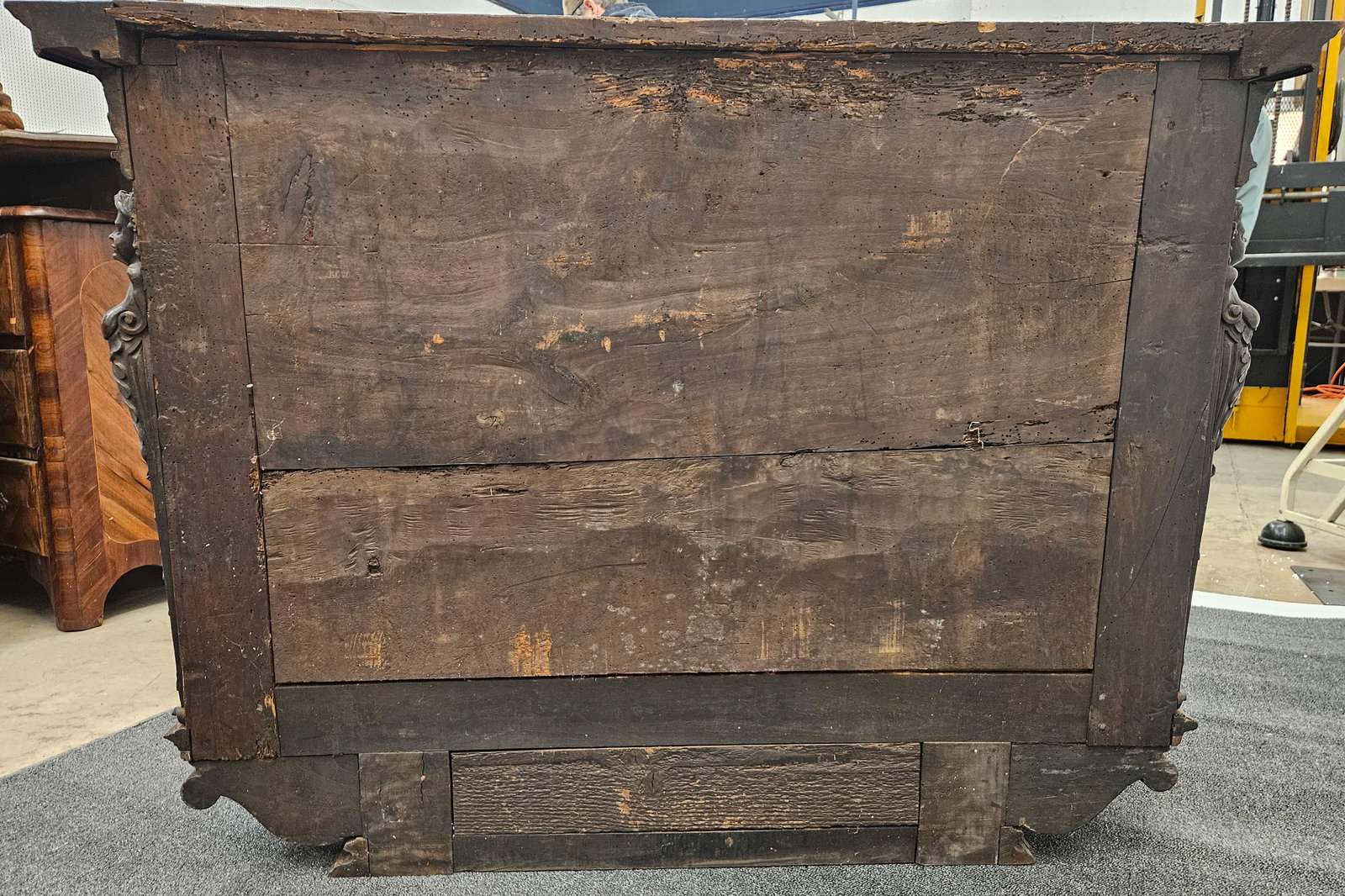 CONTINENTAL WALNUT CUPBOARD - 9