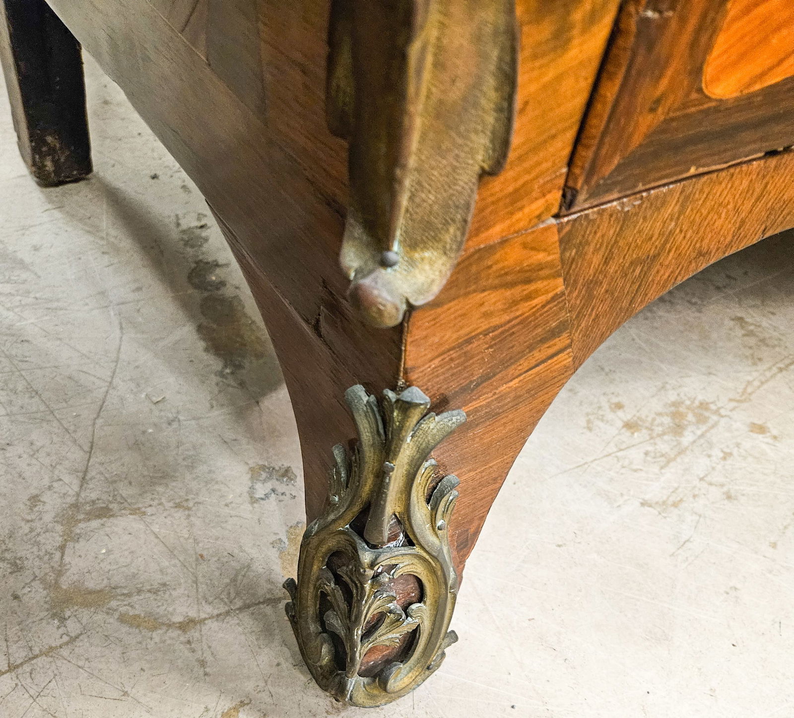 18TH CENTURY LOUIS XV COMMODE - 7