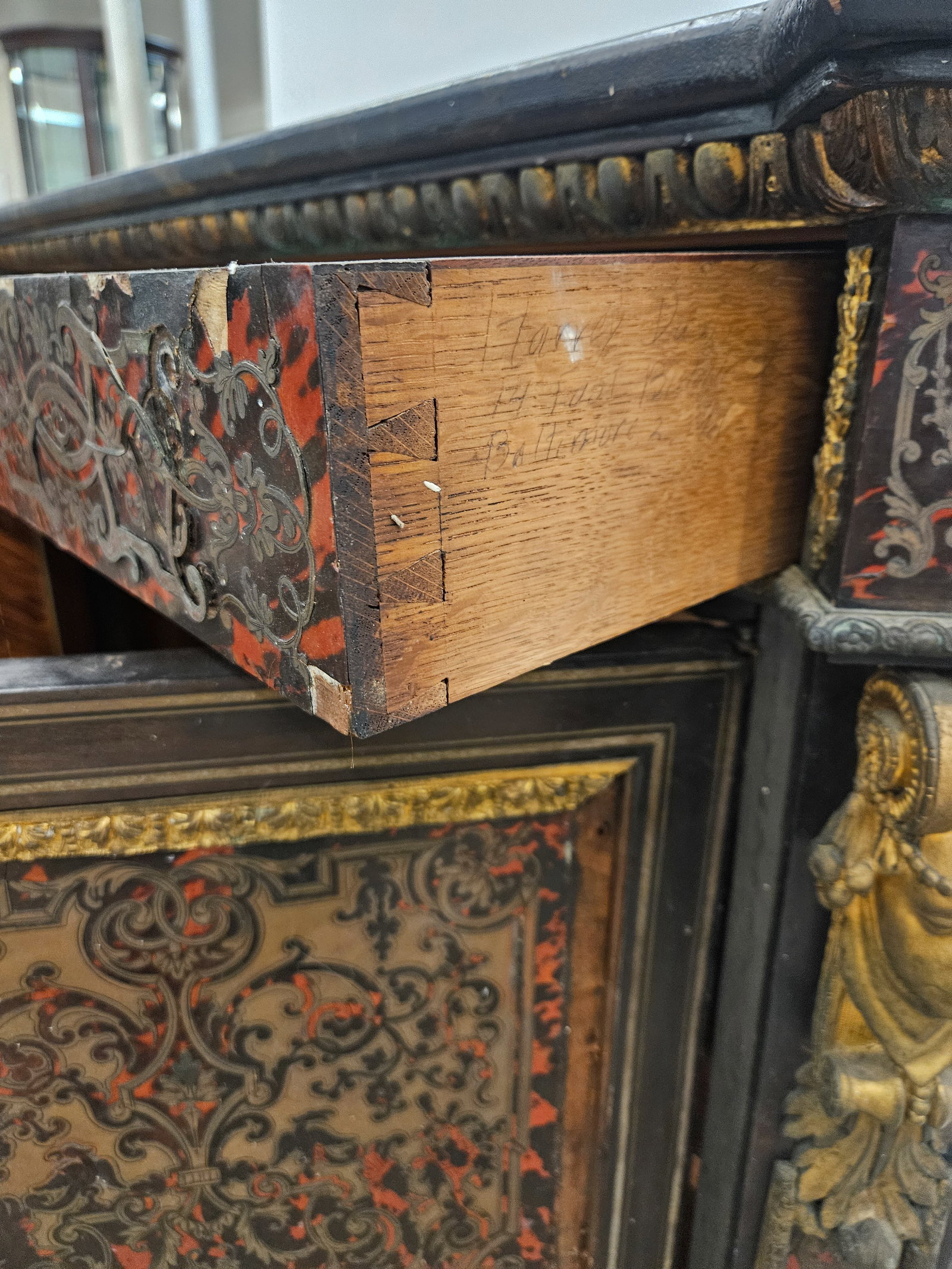 BOULLE TWO DOOR CABINET - 7