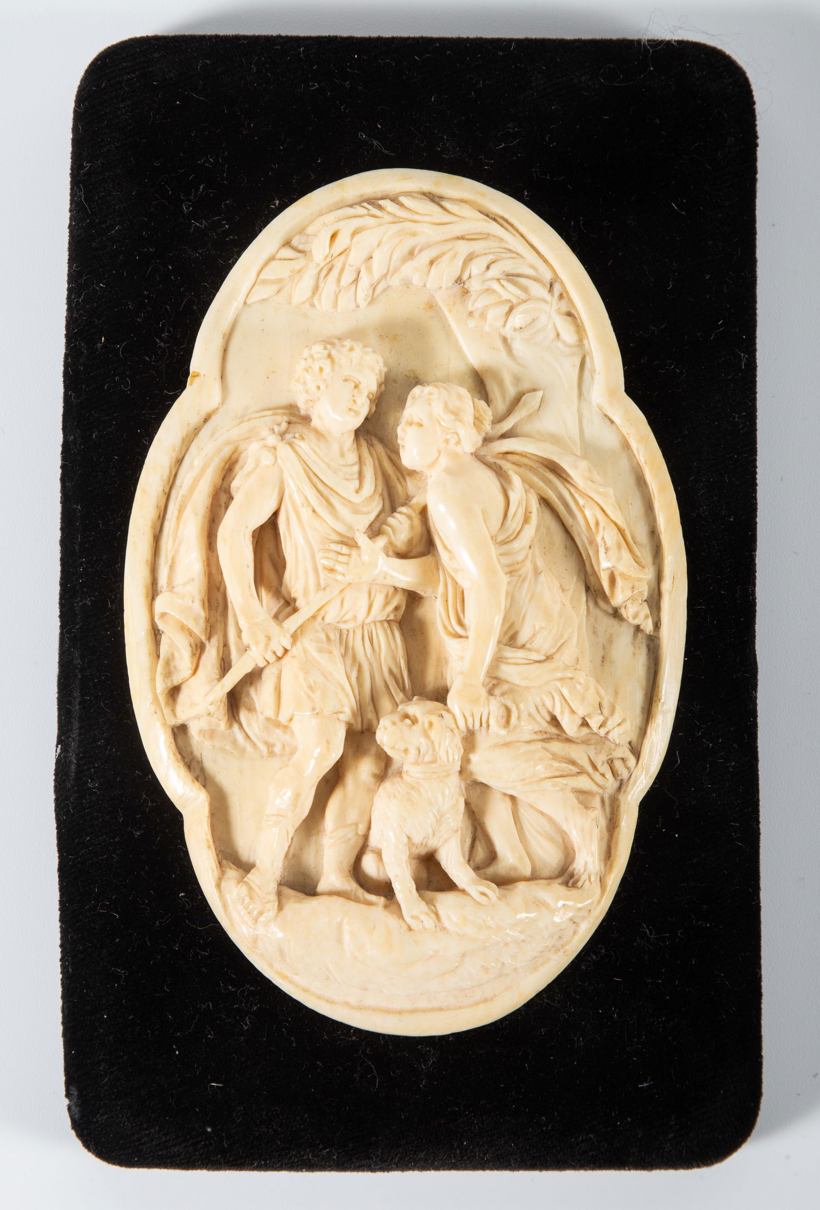 (2) PIECES ANTIQUE CARVED BONE - 4