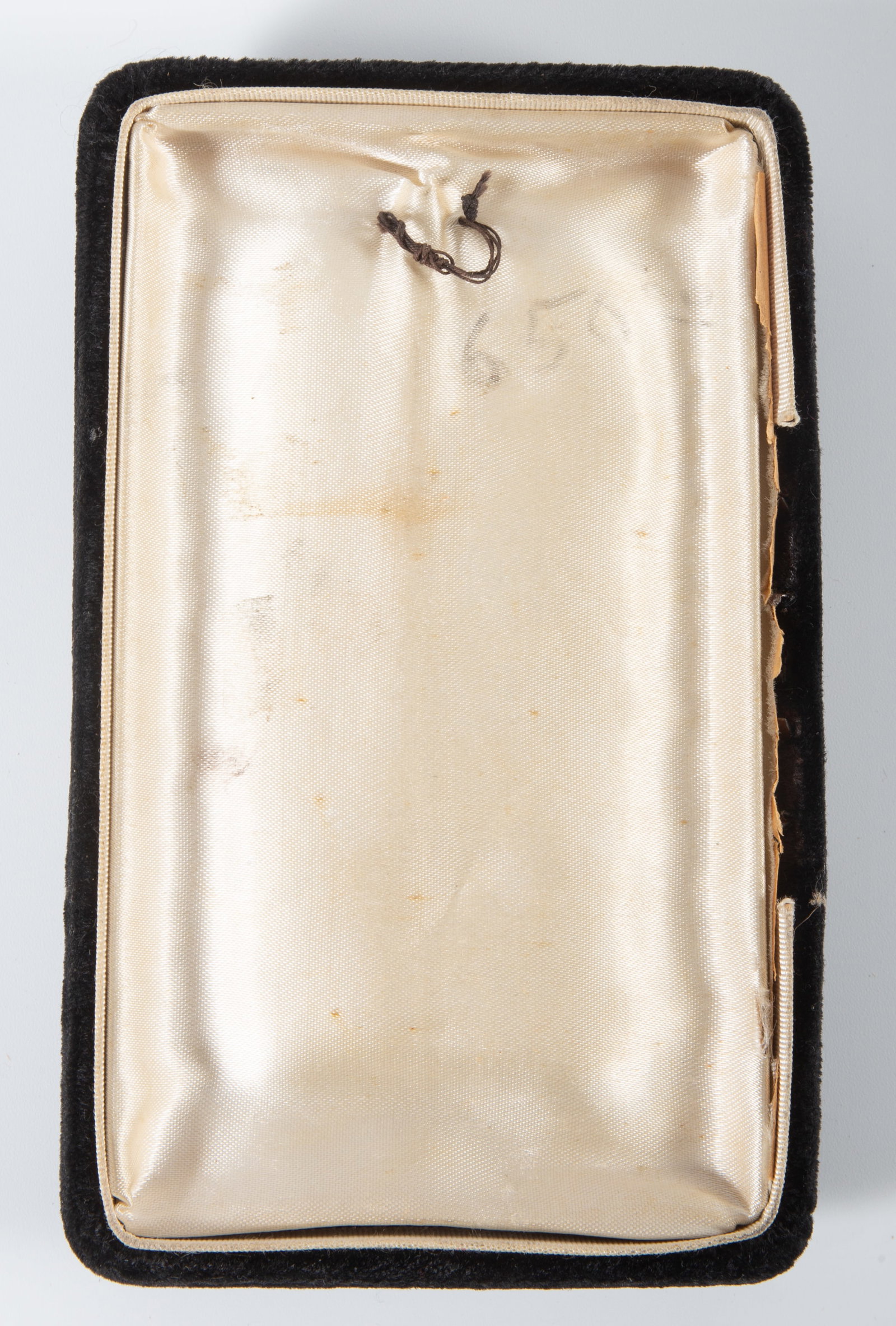 (2) PIECES ANTIQUE CARVED BONE - 5