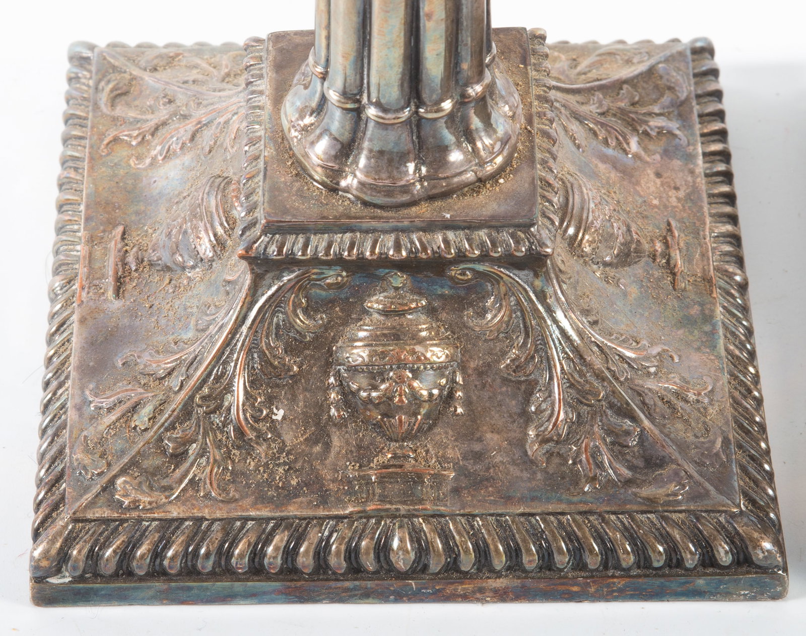 PAIR ACANTHUS SILVERPLATE CANDLESTICKS - 2