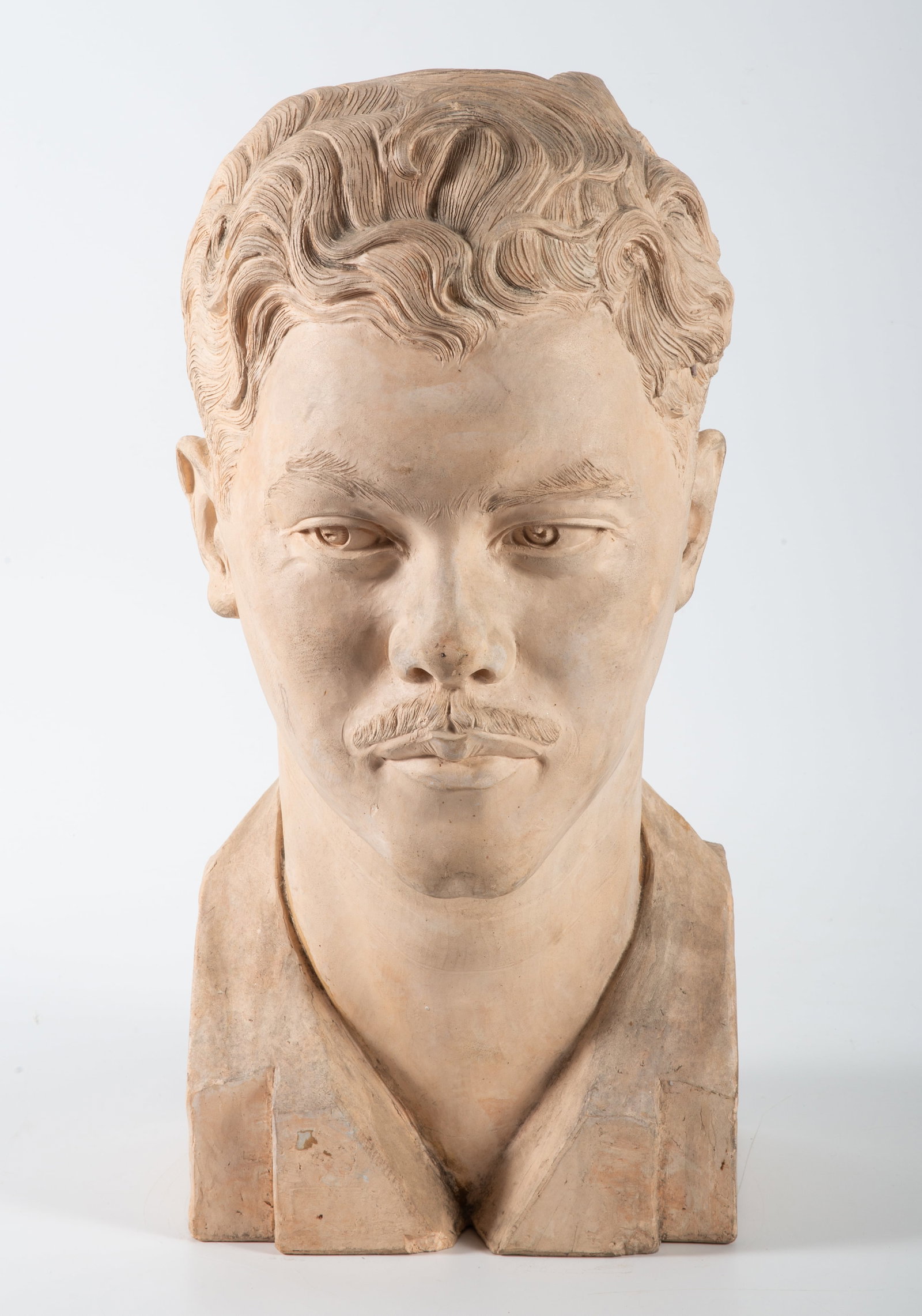 BUST OF LESLIE CHARTERIS AUTHOR OF "THE SAINT" POTTERY SCULPTURE (1 of 5)