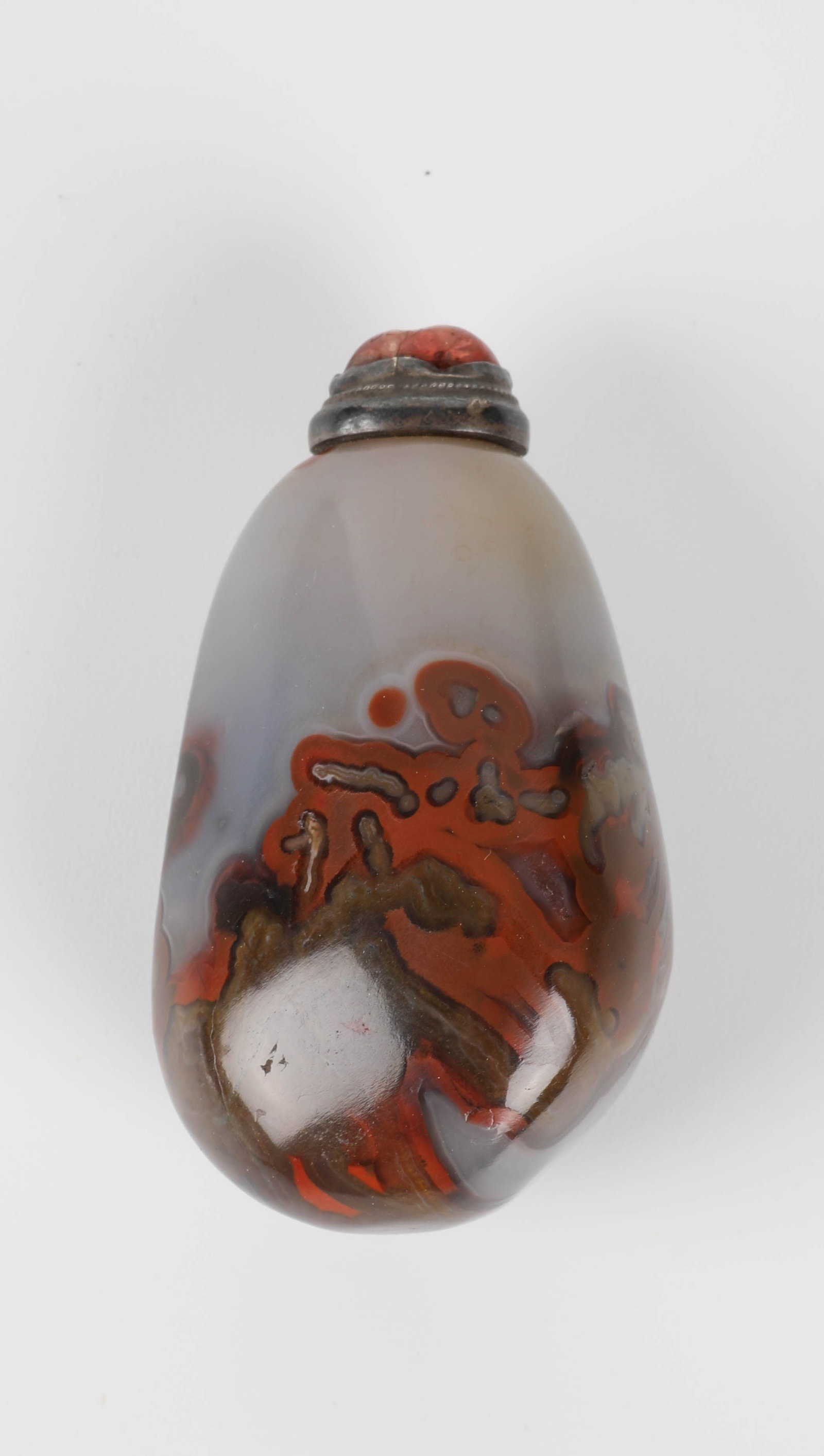 ANTIQUE CHINESE JASPER SNUFF BOTTLE (1 of 4)