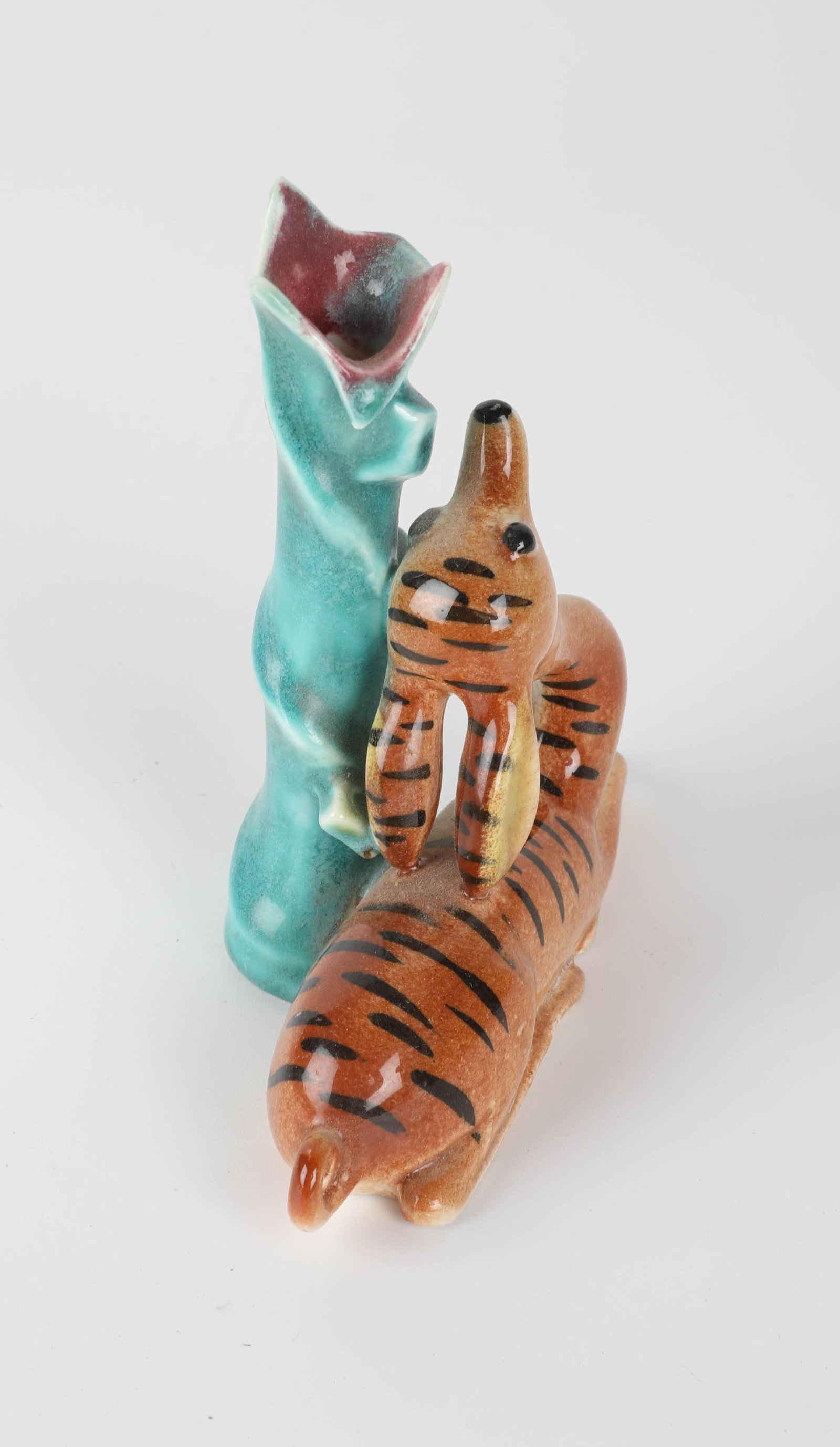 ASSORTED CERAMICS (4) - 17