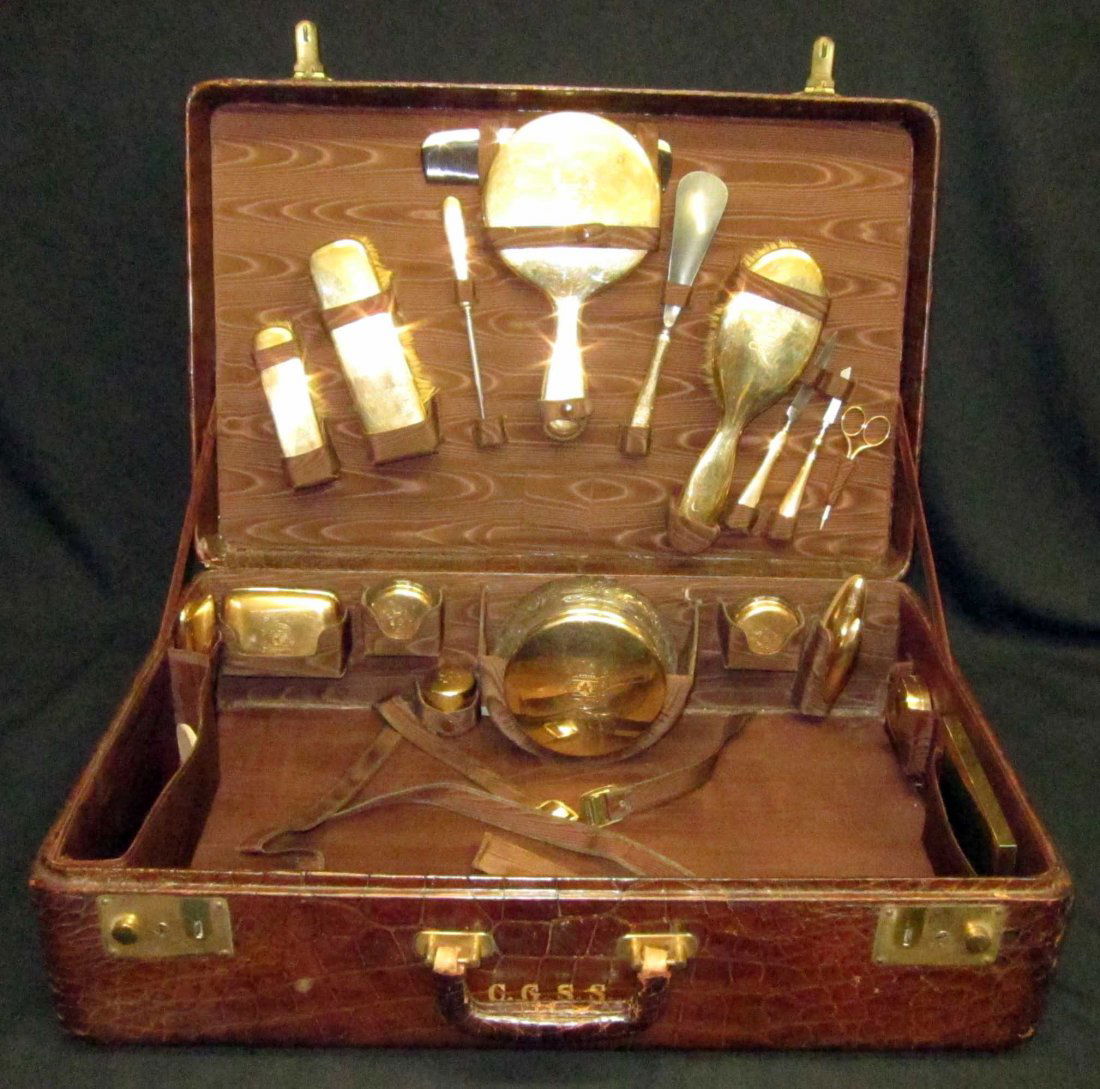 GOLD DRESSER SET in FITTED CASE
