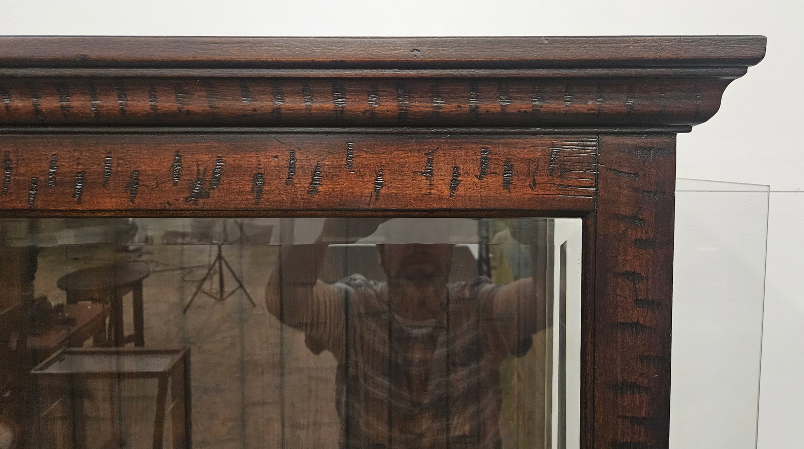 MODERN CURIO CABINET - 7