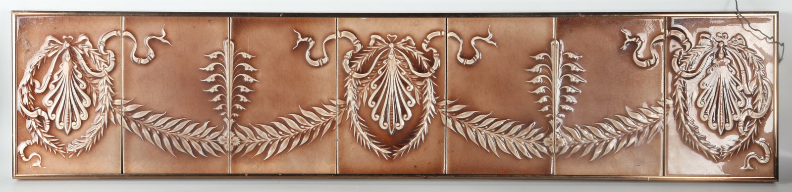DECORATIVE TILE PLAQUE - 2