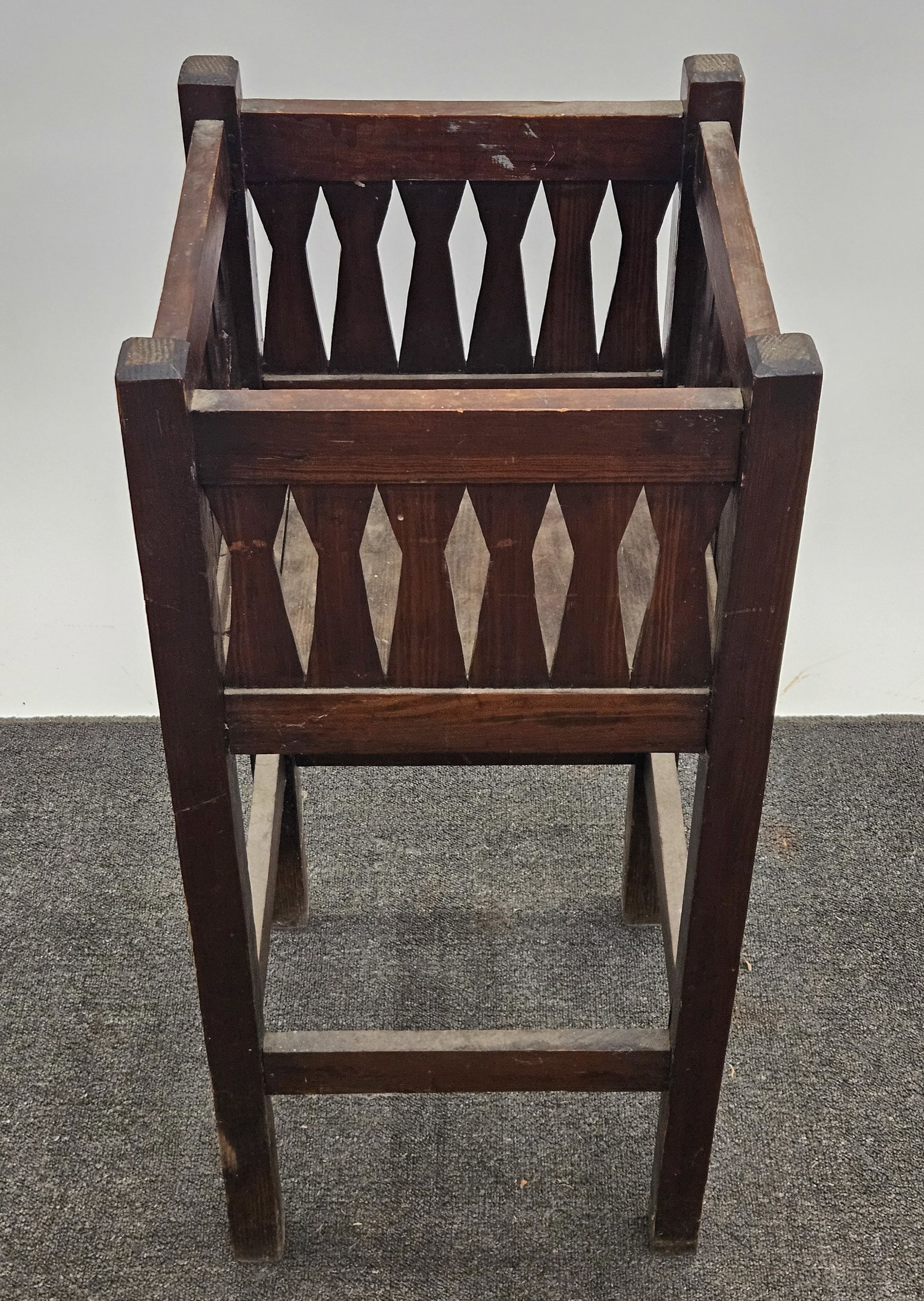 MISSION OAK PLANTER - 2