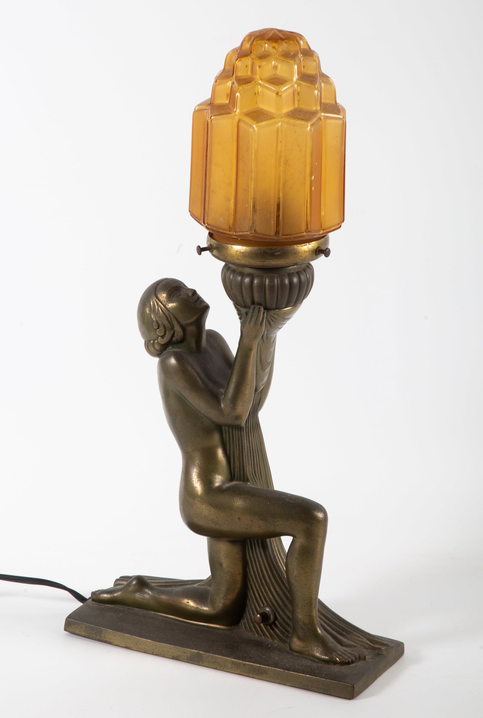 VINTAGE DECO FIGURAL LAMP: Painted white metal; amber tiered globe; H-18"; normal wear, G-G+