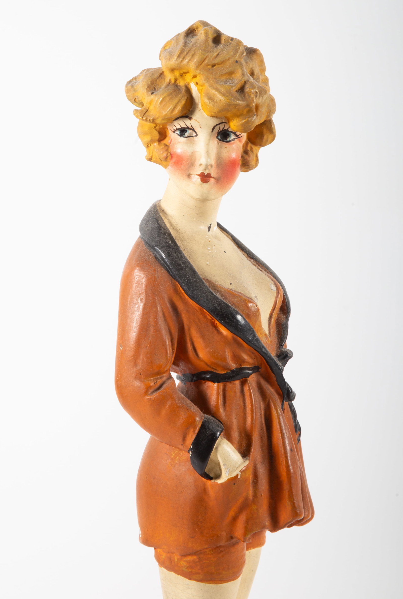 DECO "FLAPPER GIRL" FIGURINE - 2