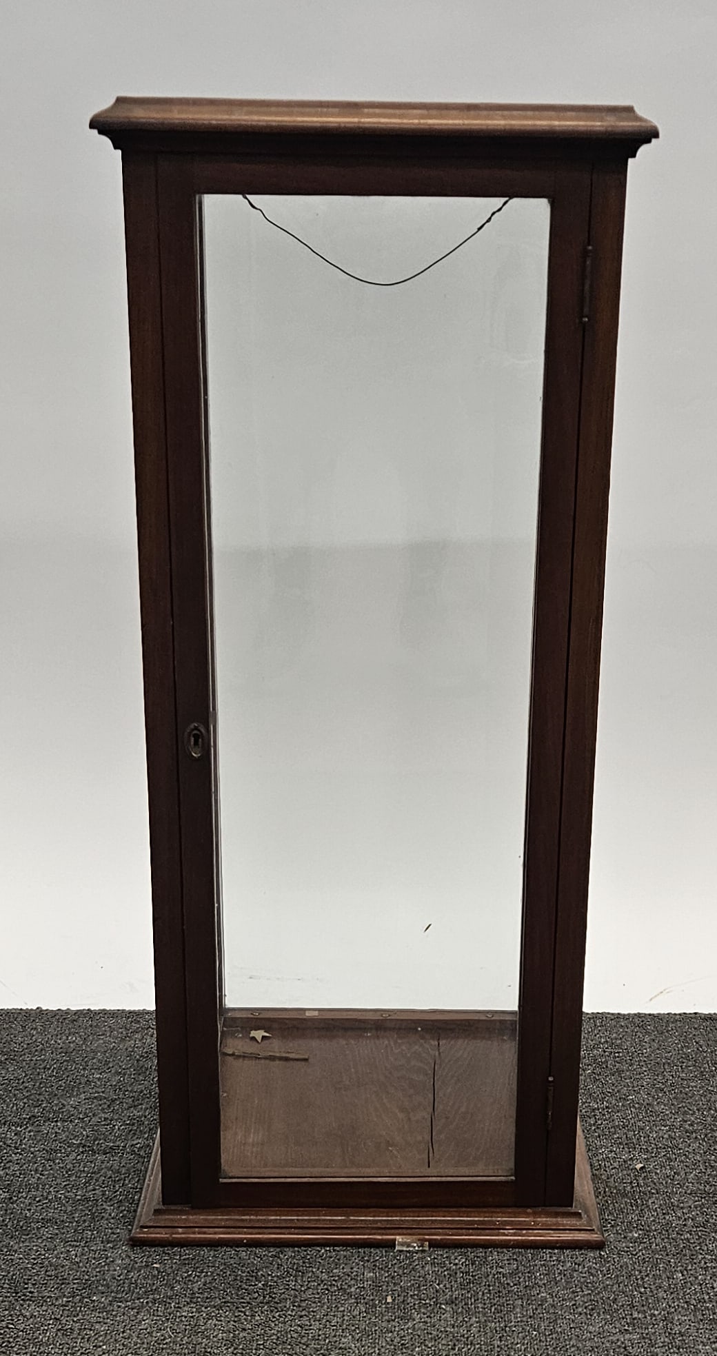 COUNTERTOP DISPLAY CASE: Pine and mixed wood; H-35"xDia-16"; normal wear, VG