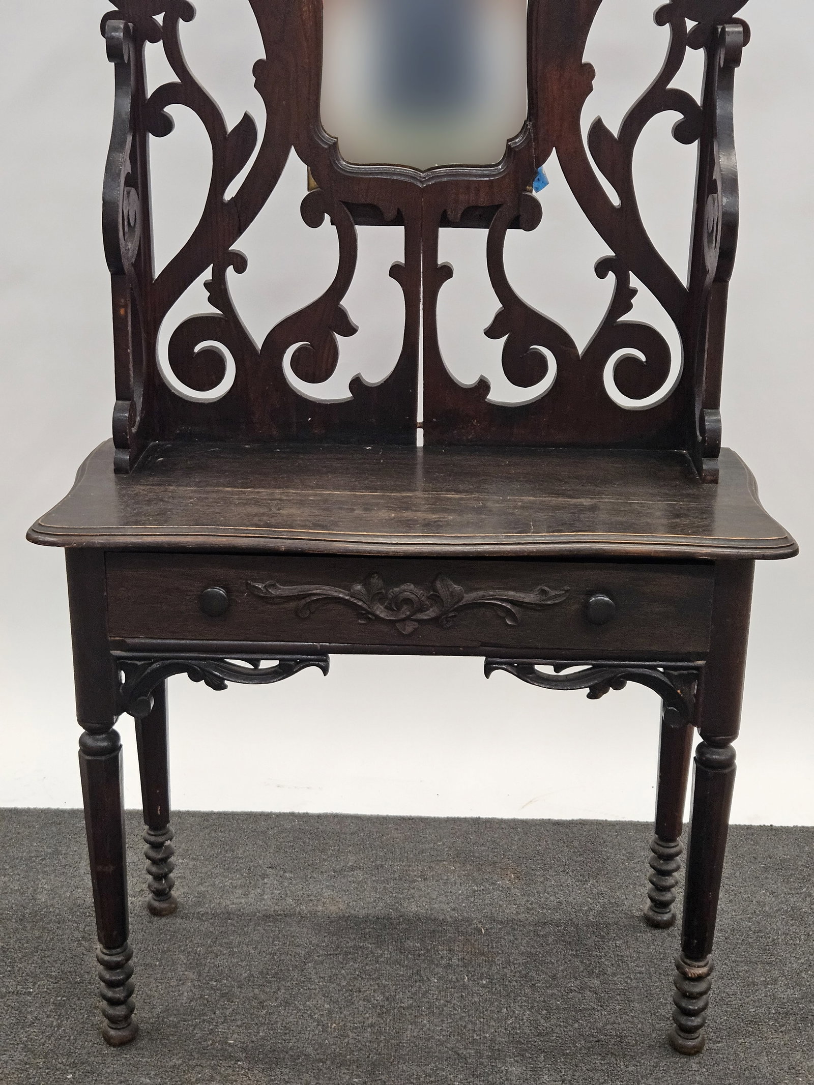 VCTORIAN HALL RACK - 2