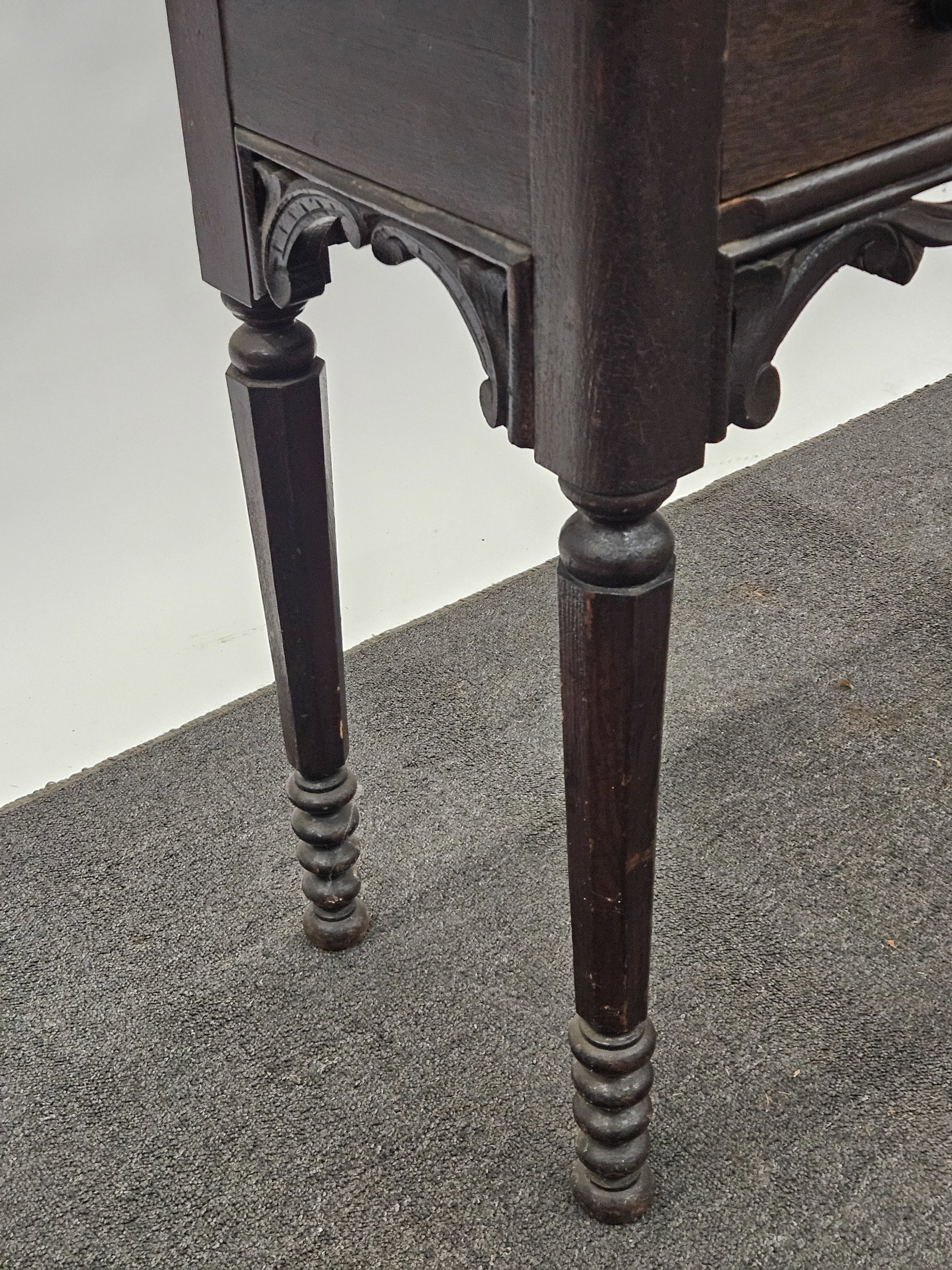 VCTORIAN HALL RACK - 5