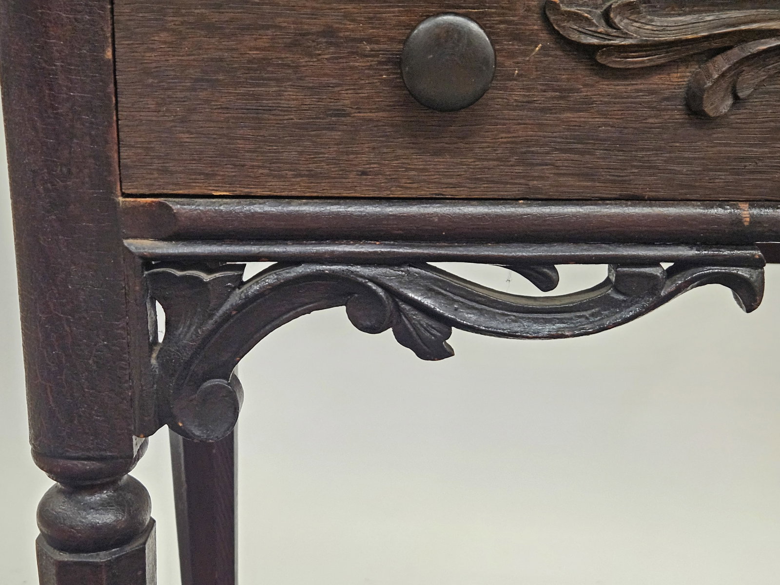 VCTORIAN HALL RACK - 6