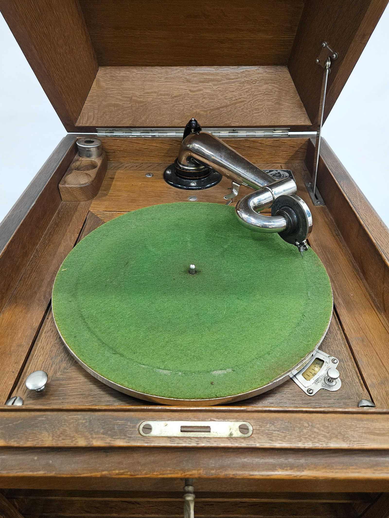 VICTOR VICTROLA XI - 6