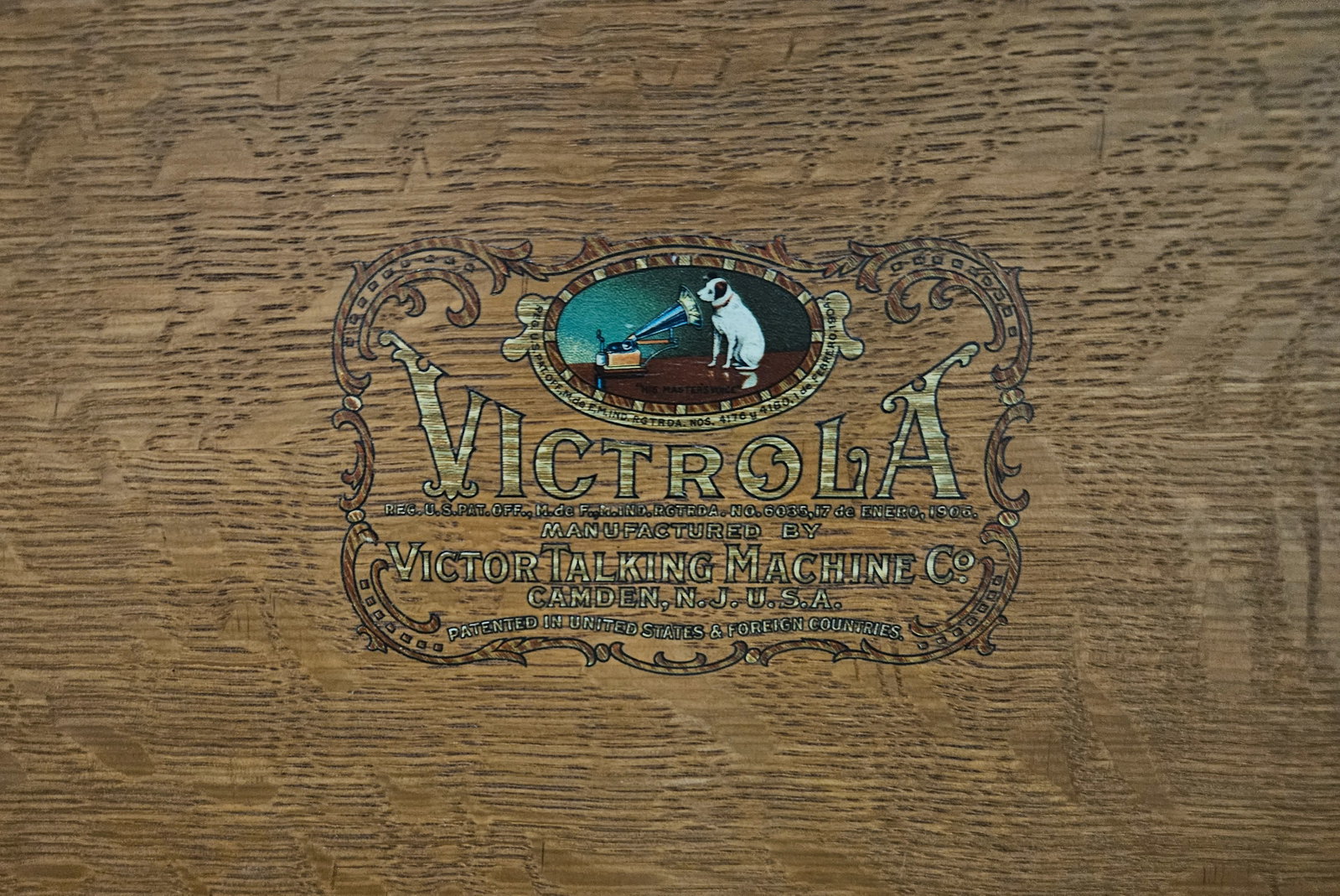 VICTOR VICTROLA XI - 8