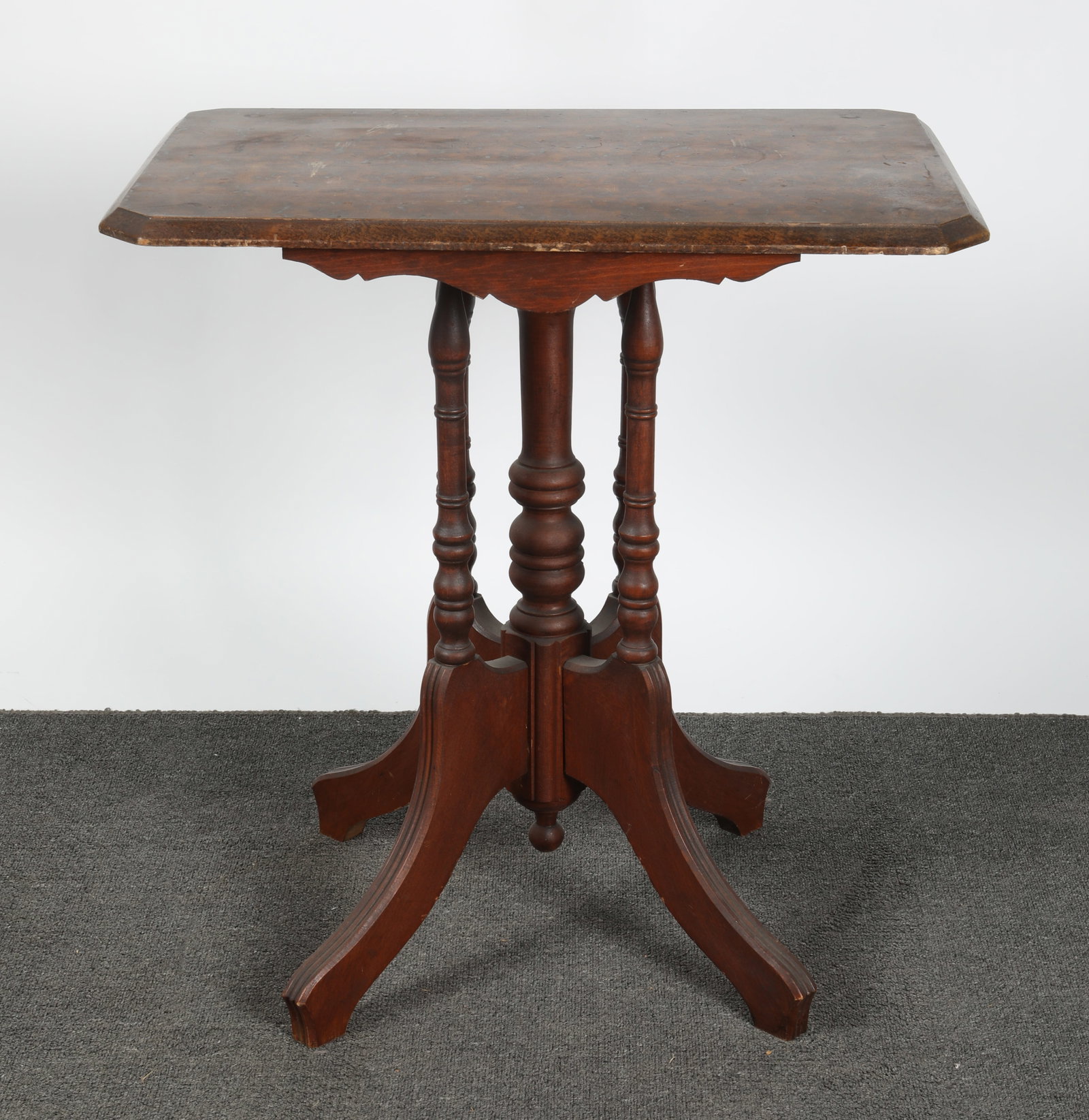 VICTORIAN LAMP STAND - 2