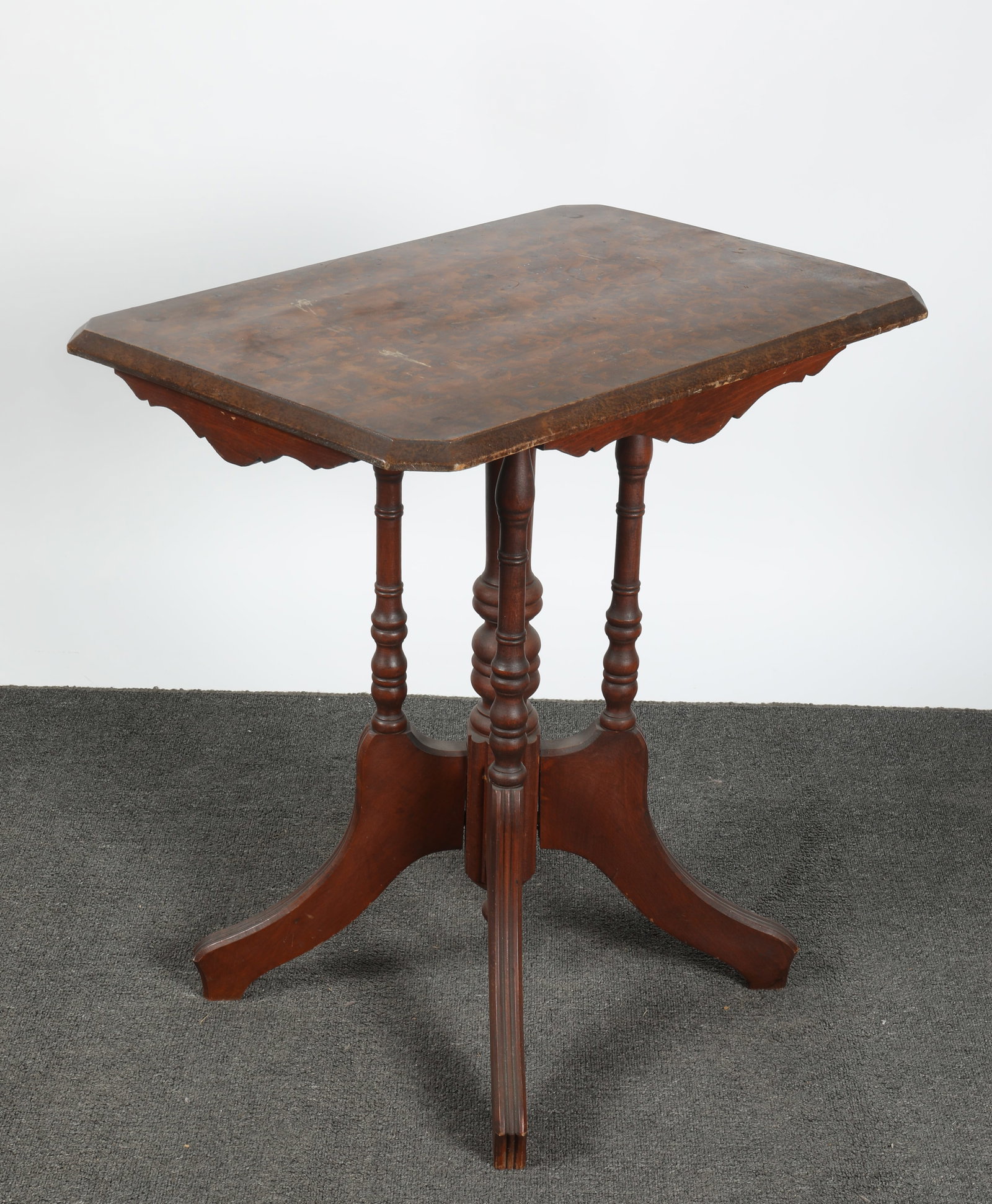 VICTORIAN LAMP STAND - 4