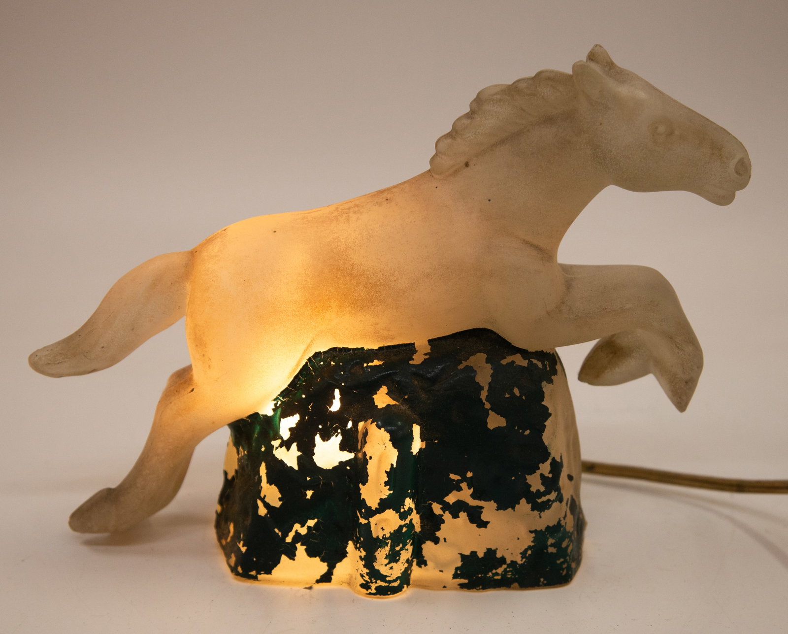 HORSE NITELITE LAMP - 2