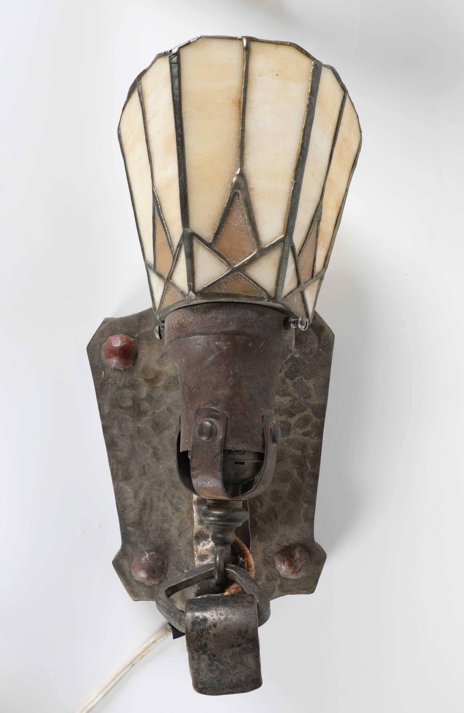 ARTS AND CRAFTS SCONCE - 3