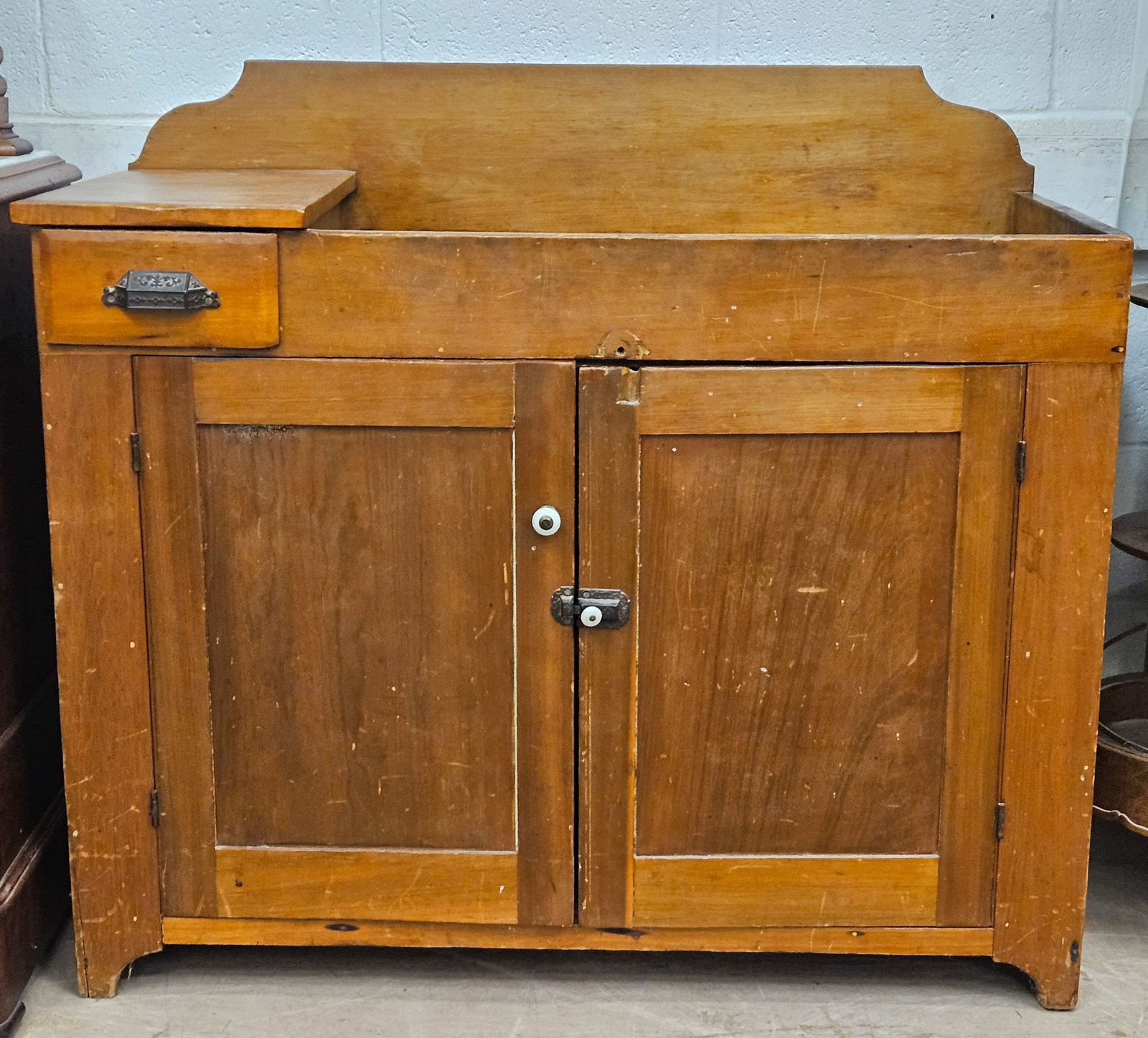 COUNTRY DRY SINK (1 of 6)