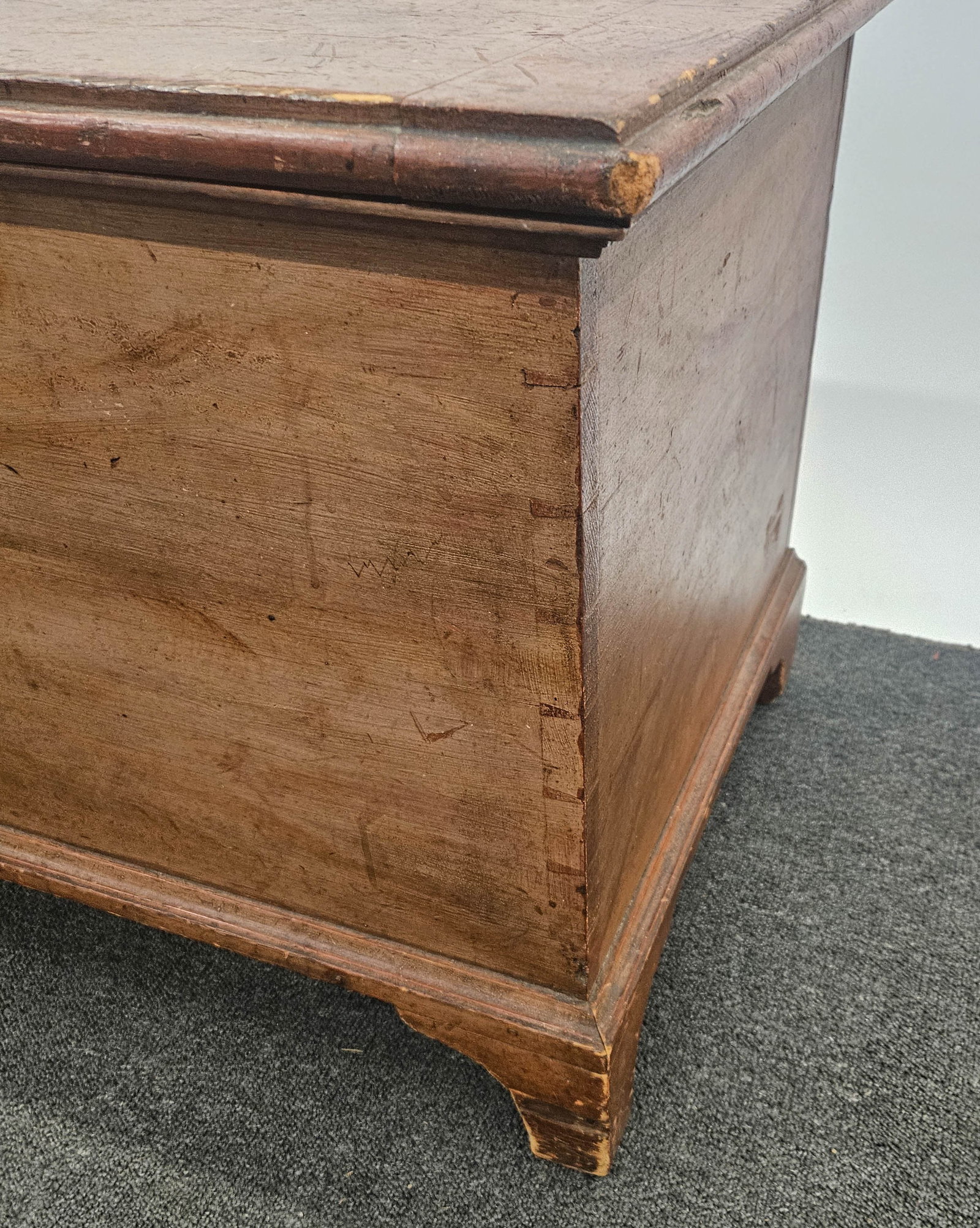 PINE BLANKET CHEST - 3