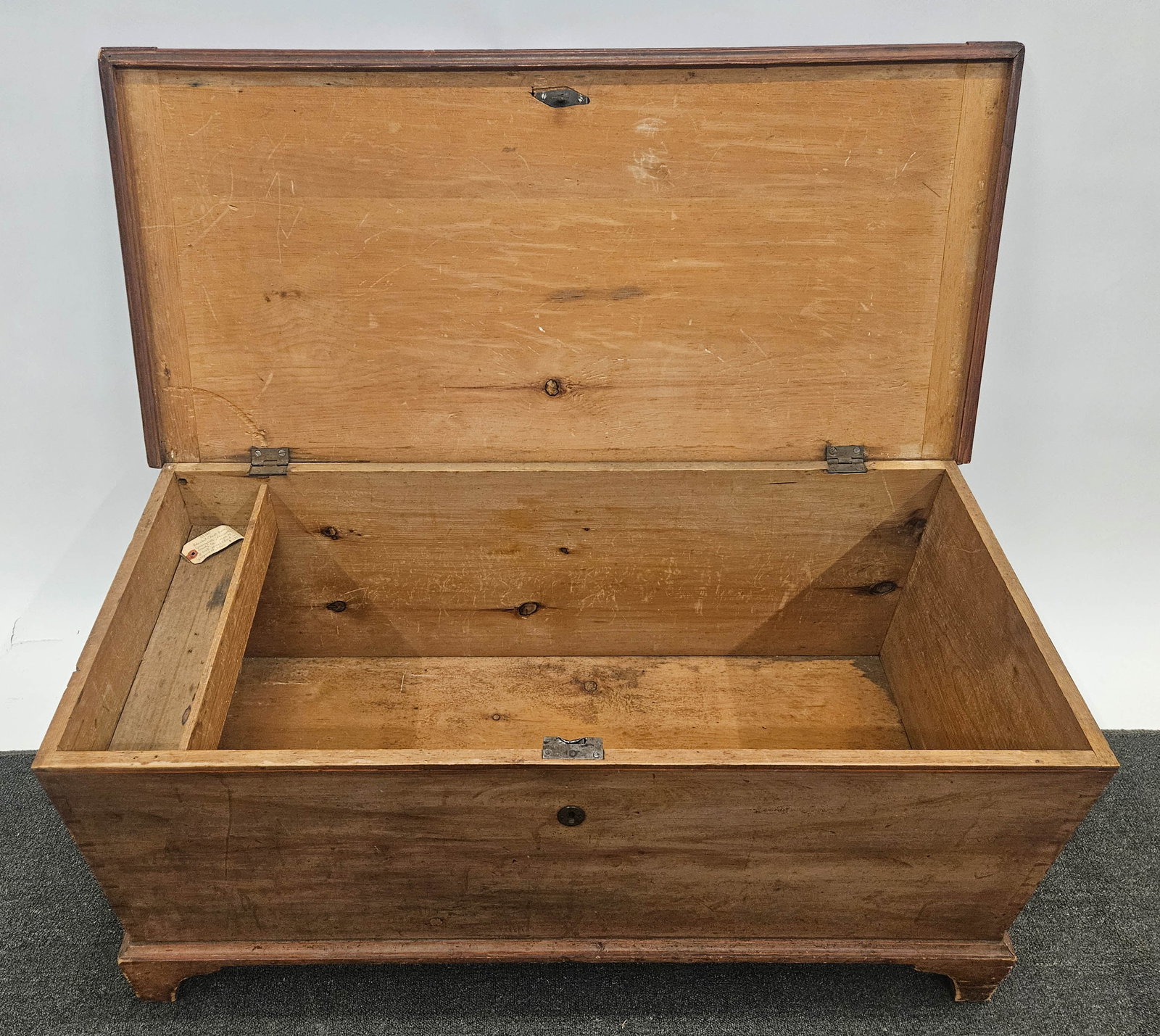 PINE BLANKET CHEST - 4