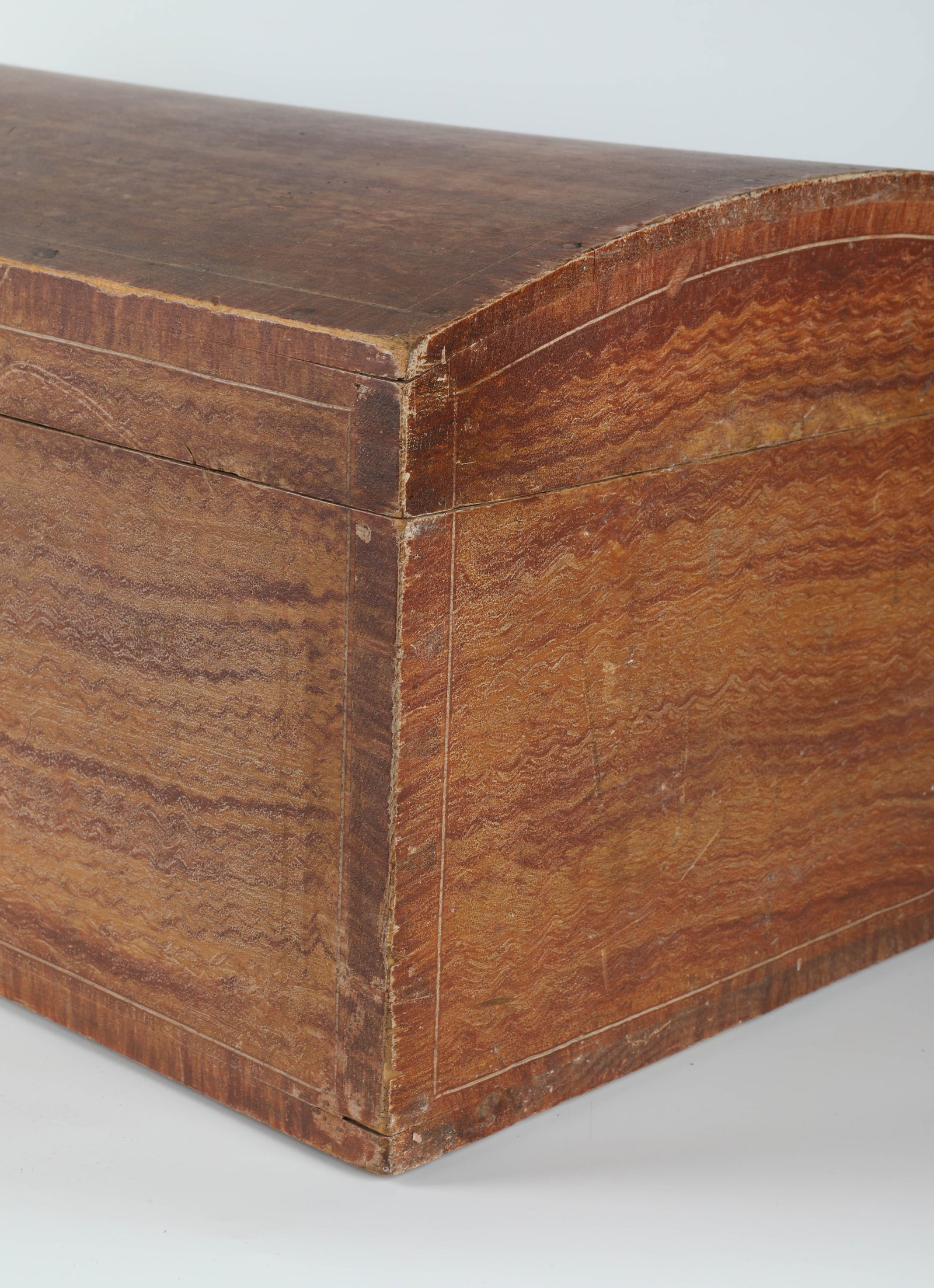 GRAIN PAINTED TRUNK - 6