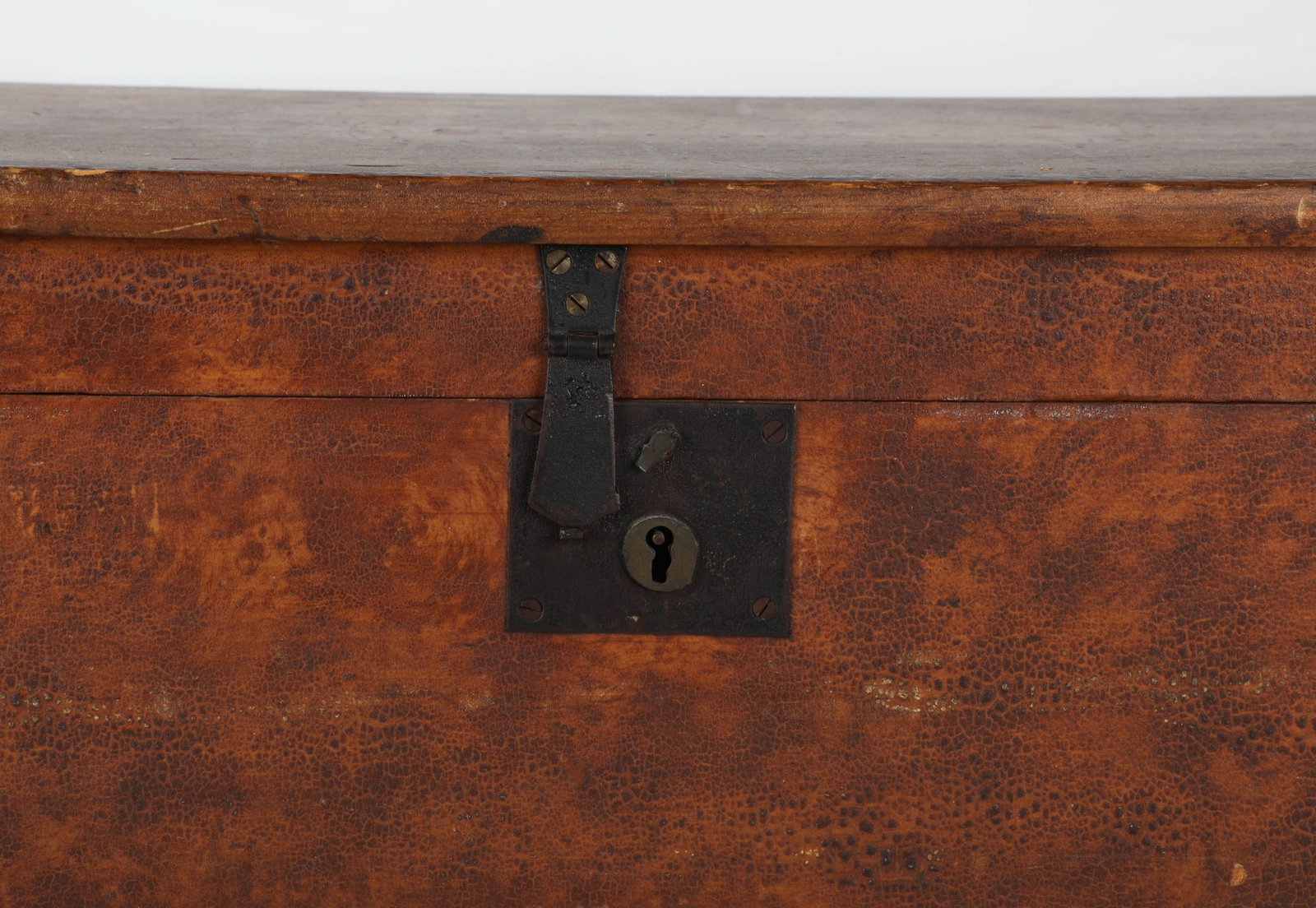 GRAIN PAINTED TRUNK - 2