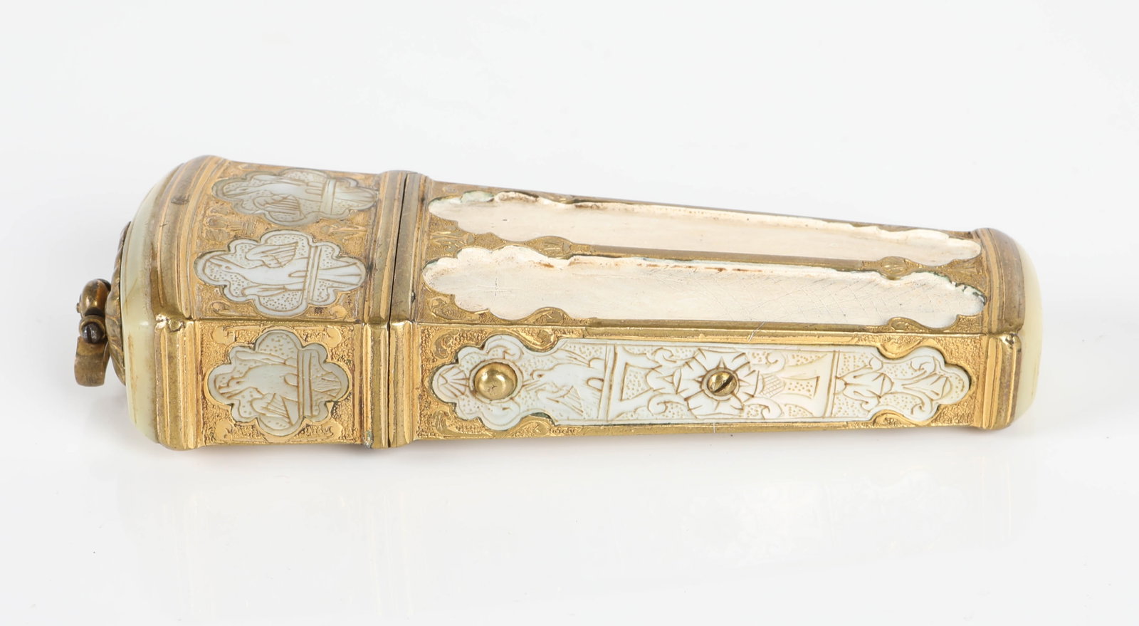 (3) OBJET DE VERTU - 15