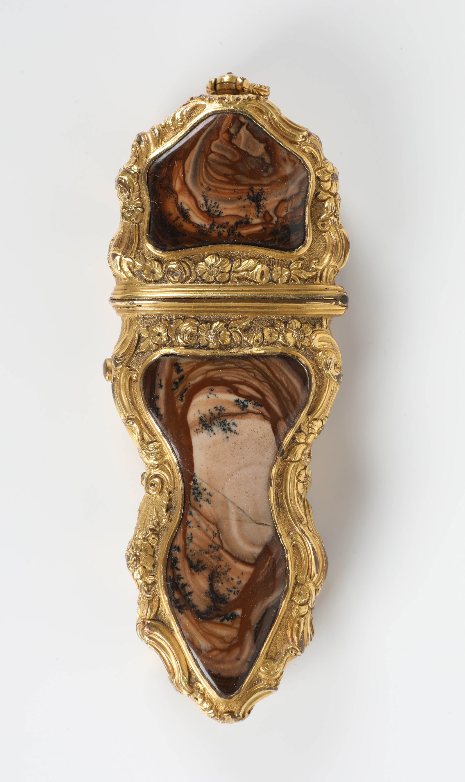 (3) OBJET DE VERTU - 6