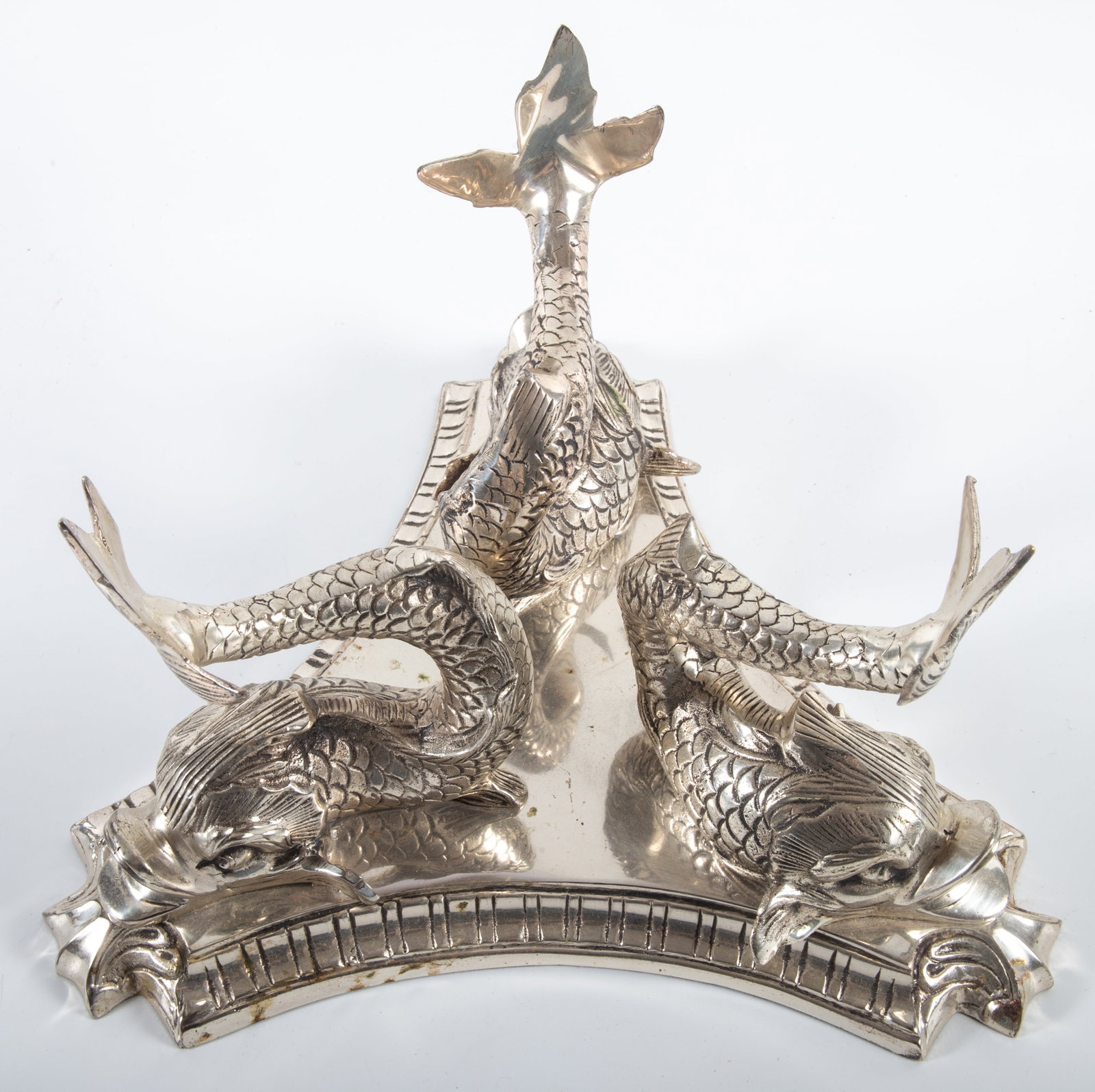 PLATED DOLPHIN STAND - 2