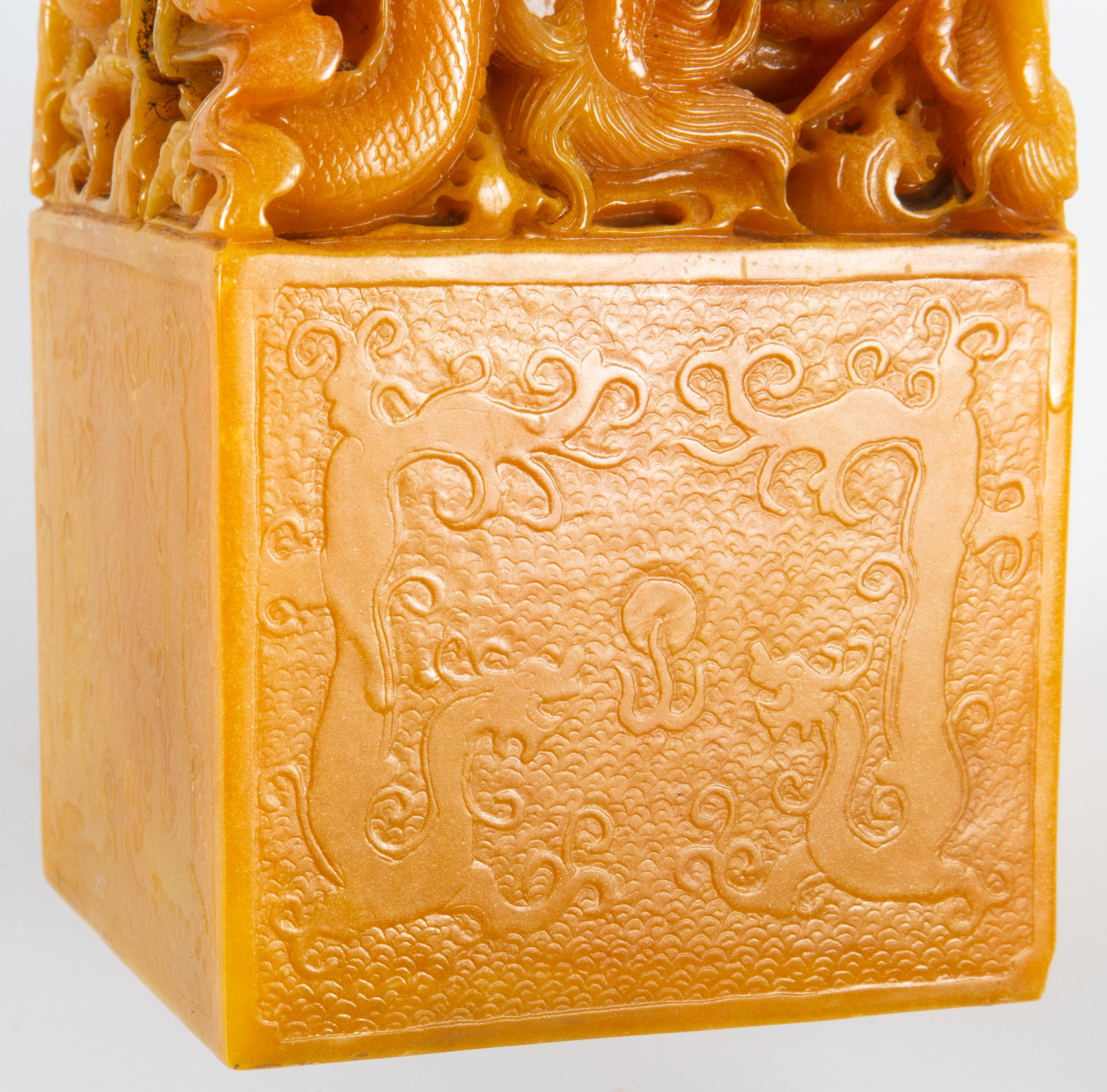 LARGE DECORATIVE CHOP - 4