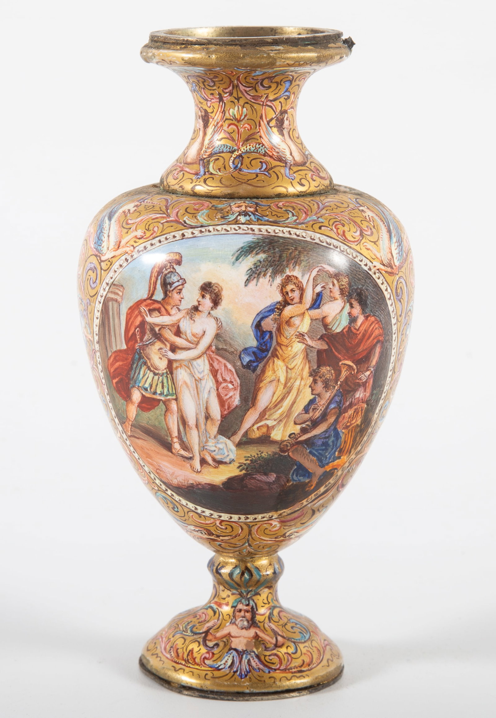 (3) OBJET D'ART - 4