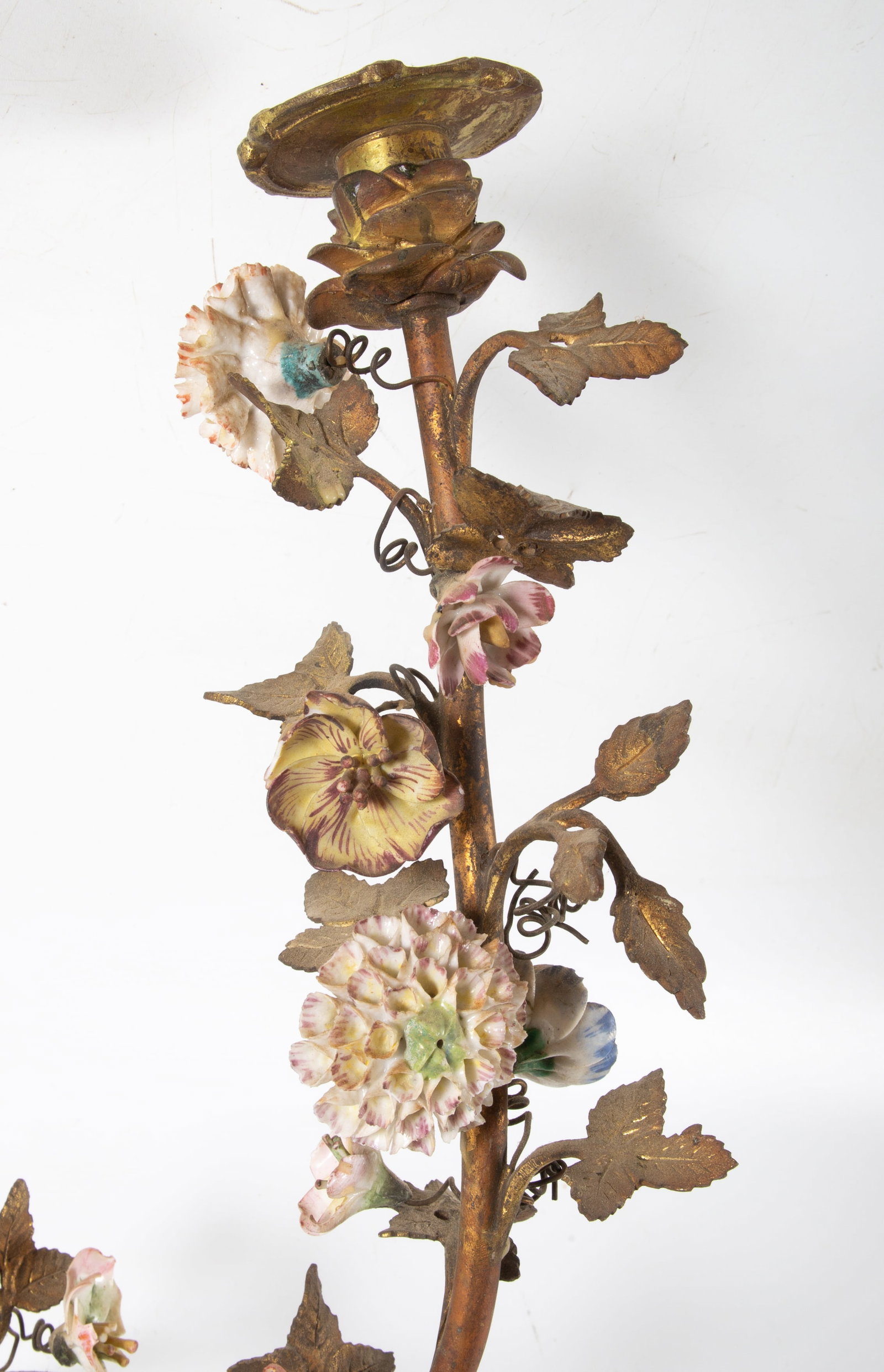 DECORATIVE FLORAL SCONCES - 6