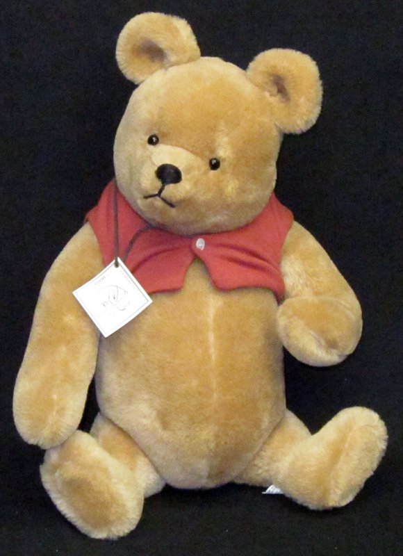 JOHN WRIGHT WINNIE THE POOH: Large plush bear, numbered 952/2500; H-17", EX-NM