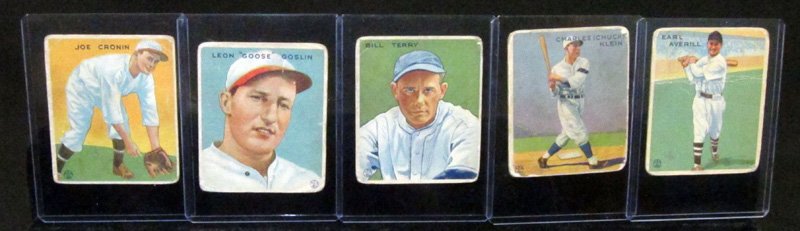 GOUDEY 1933 BASEBALL CARDS (5): #109 Cronin, creases, rubs and stains; #110 Goslin, rubs, creases; #125 Terry, significant stains, light creases; #128 Klein, losses, significant stains and creases; #194 stains and creases; all with 