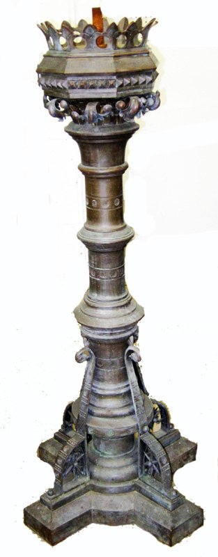 GOTHIC STYLE BRONZE POST: Ornate cast bronze; engraved "In Memory Of…."; H-54", G