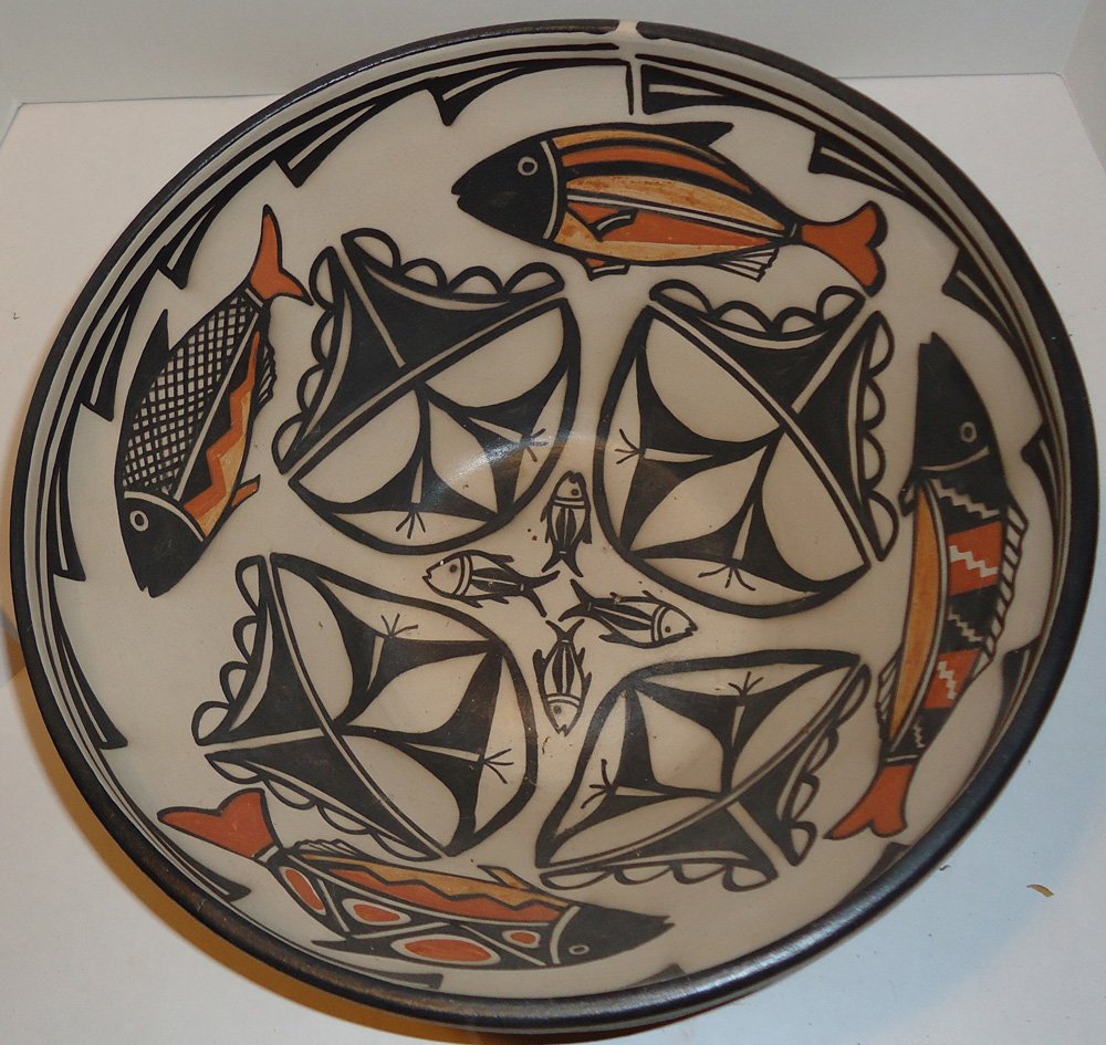 Large Southwest Pot (1 of 4)