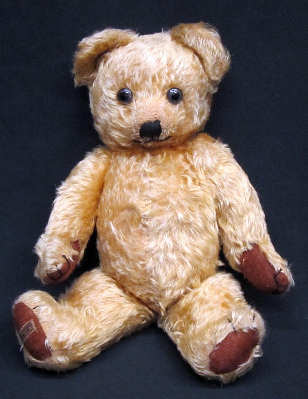 OLD MERRYTHOUGHTS BEAR (1 of 9)