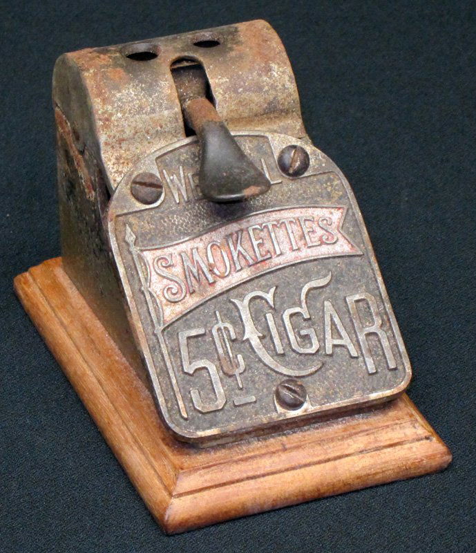 "SMOKETTES" CIGAR CUTTER (1 of 1)