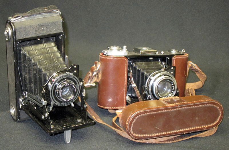 ZEISS IKON CAMERAS (2) (1 of 1)