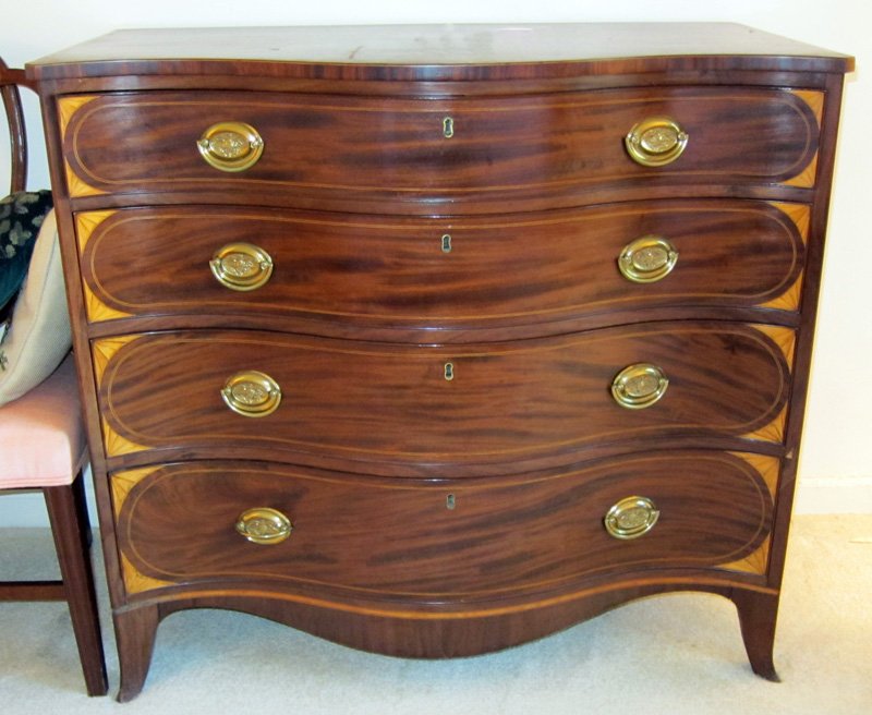 HEPPLEWHITE CHEST OF DRAWERS (1 of 10)
