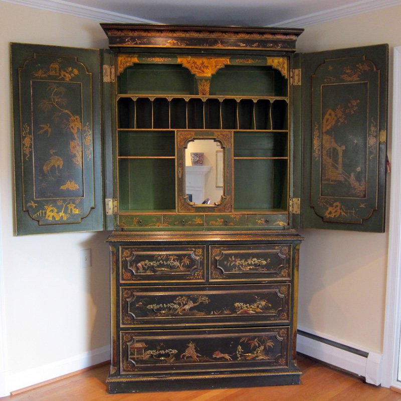 CHINOISERIE STEP-BACK BOOKCASE (1 of 2)