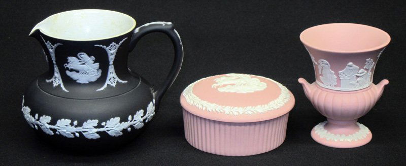 WEDGWOOD (3) PIECES (1 of 1)